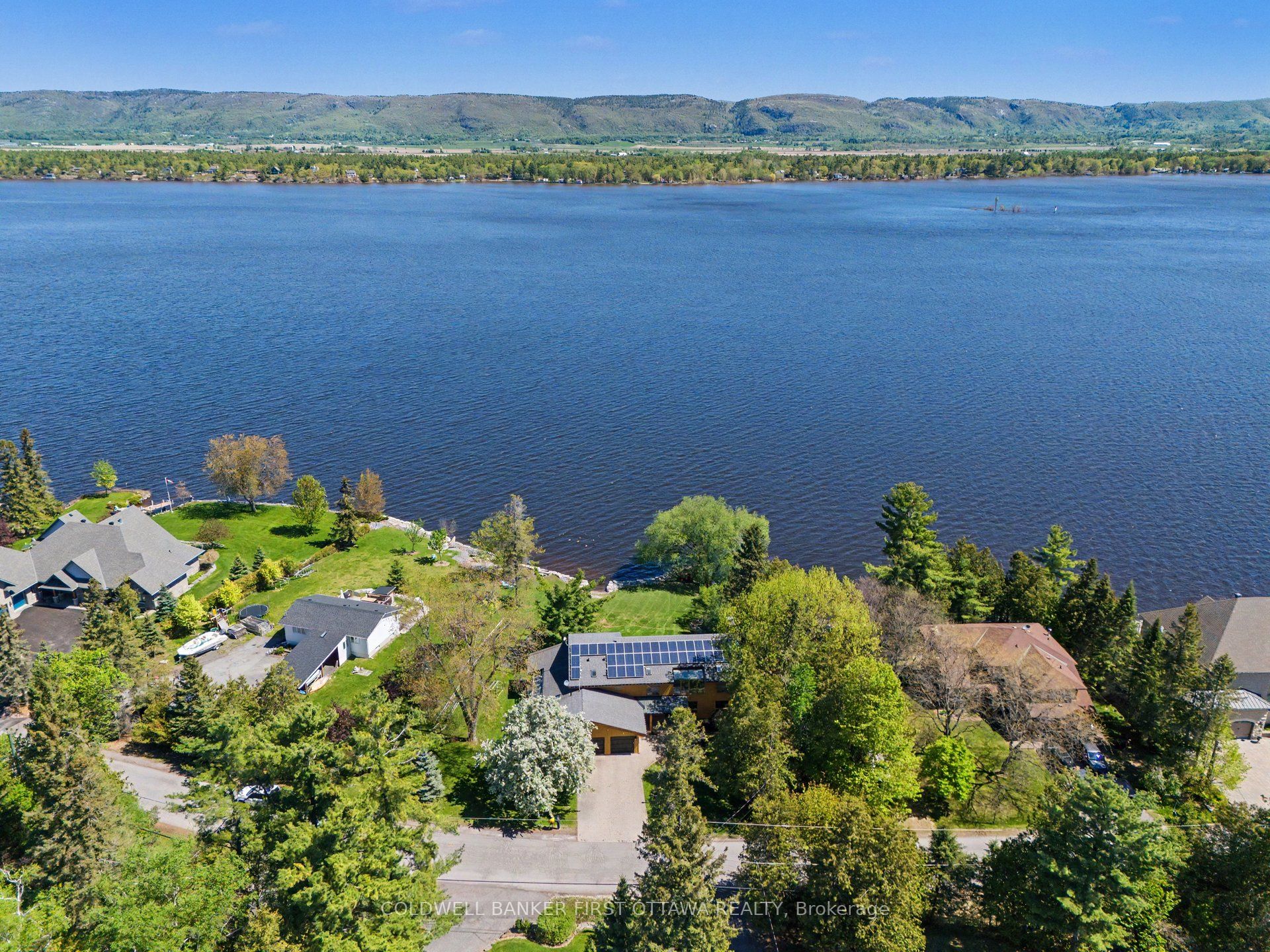 3842 Armitage Avenue, Constance Bay - Dunrobin - Kilmaurs - Woodlawn, ON K0A 1T0 photo 4