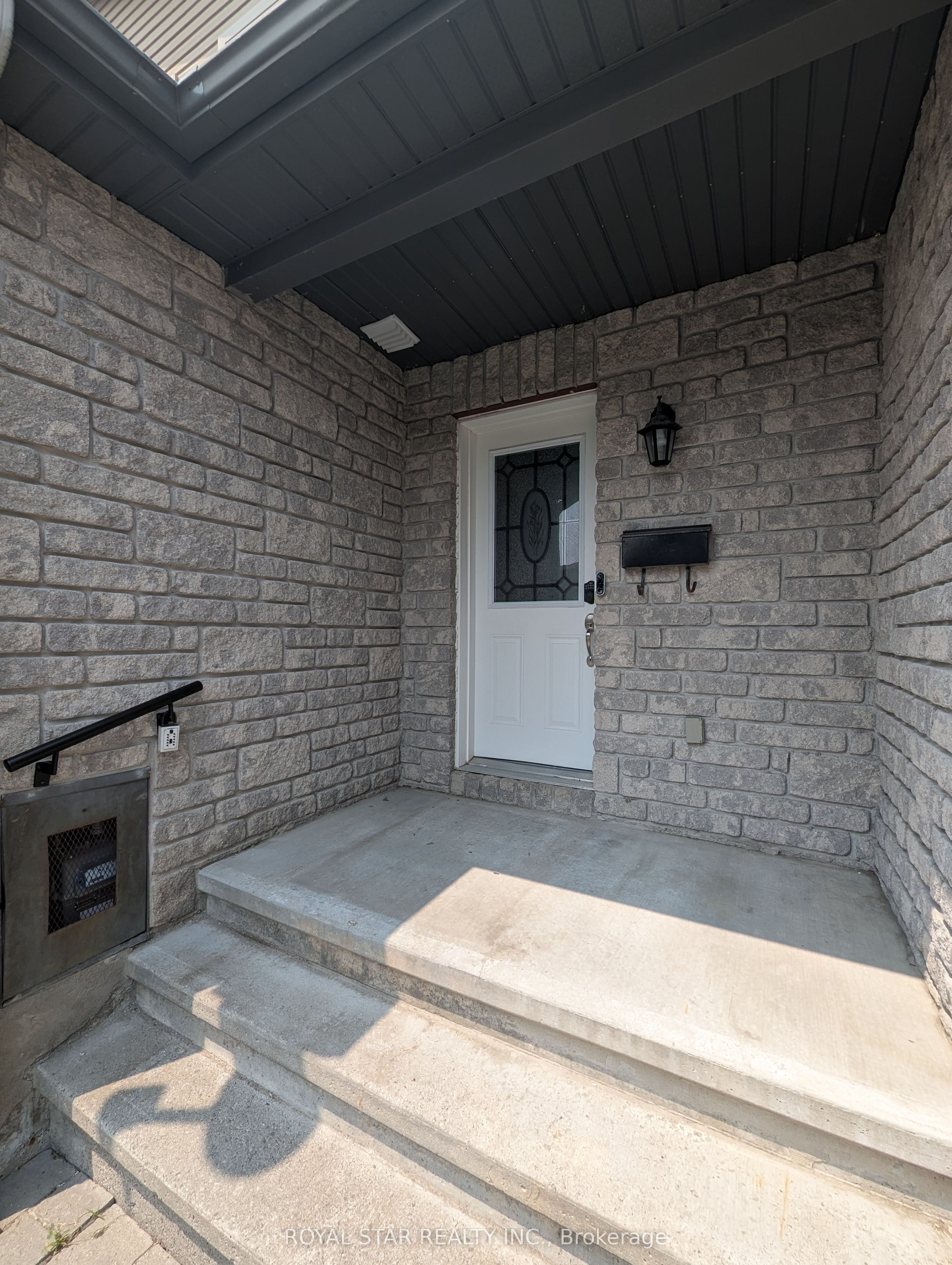 11 John Findlay Terrace, Arnprior, ON K7S 3Z4 photo 3