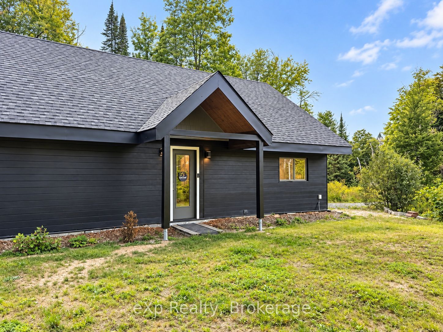 422 Balsam Chutes Road, Huntsville, ON P0B 1L0 photo 4
