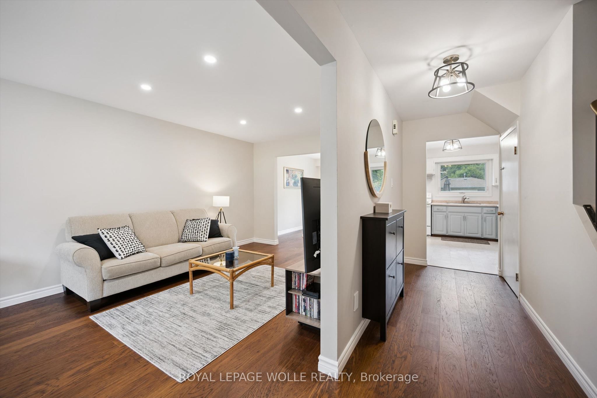 37 Shadeland Crescent, Kitchener, ON N2M 2J1 photo 4