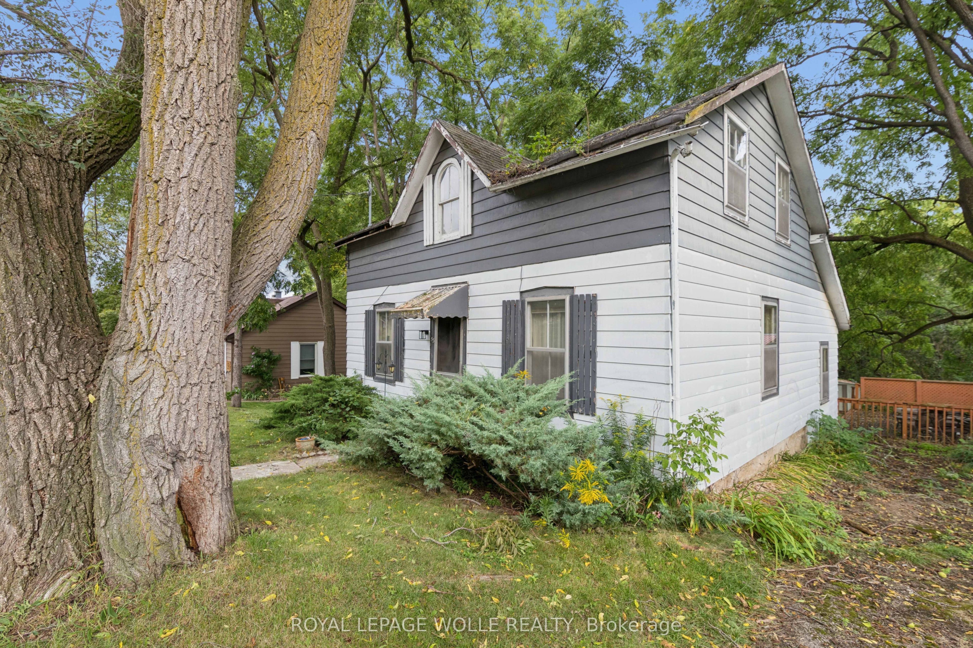 53 Capron Street, Brant, ON N3L 1P8