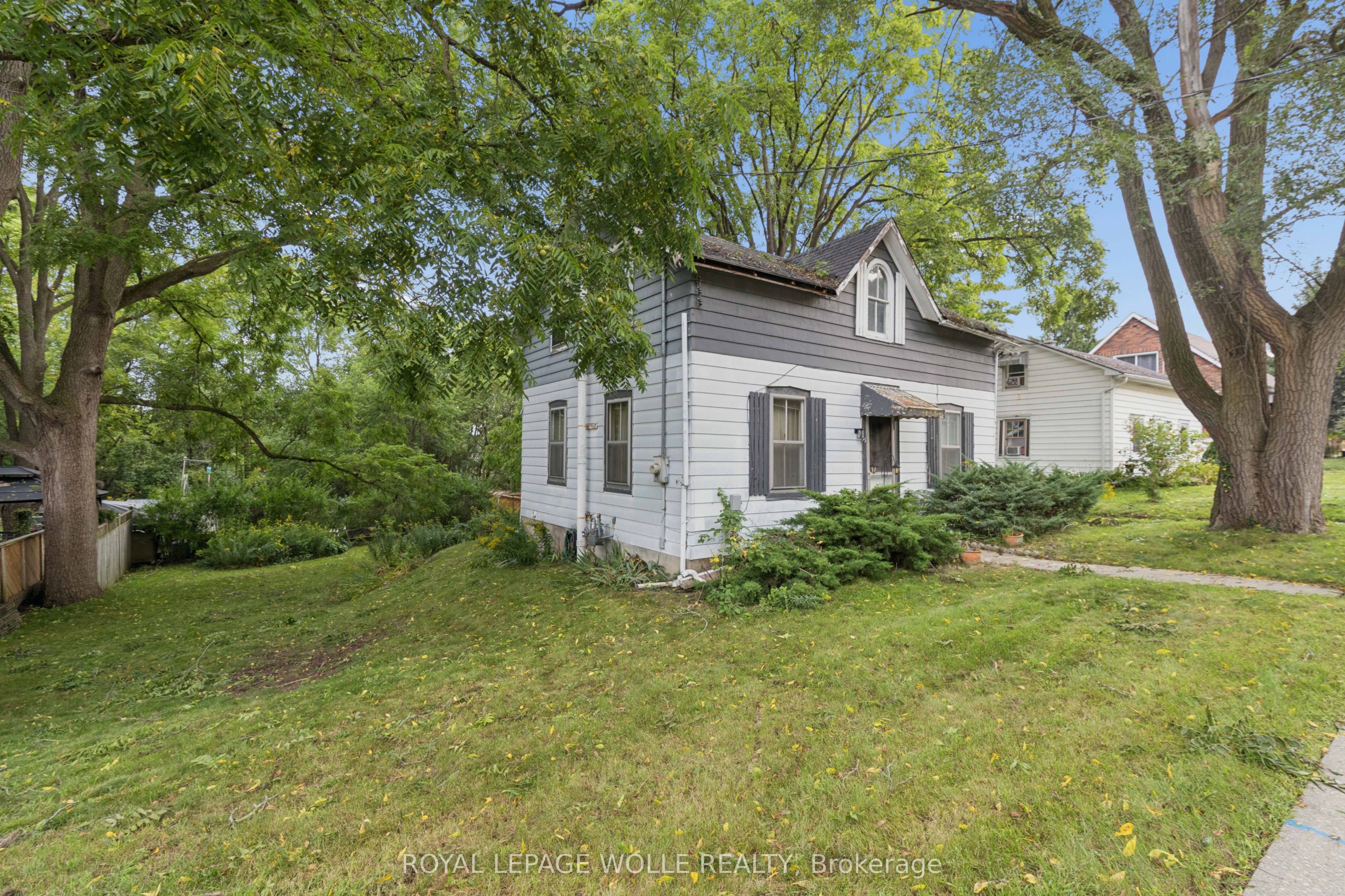 53 Capron Street, Brant, ON N3L 1P8 photo 2