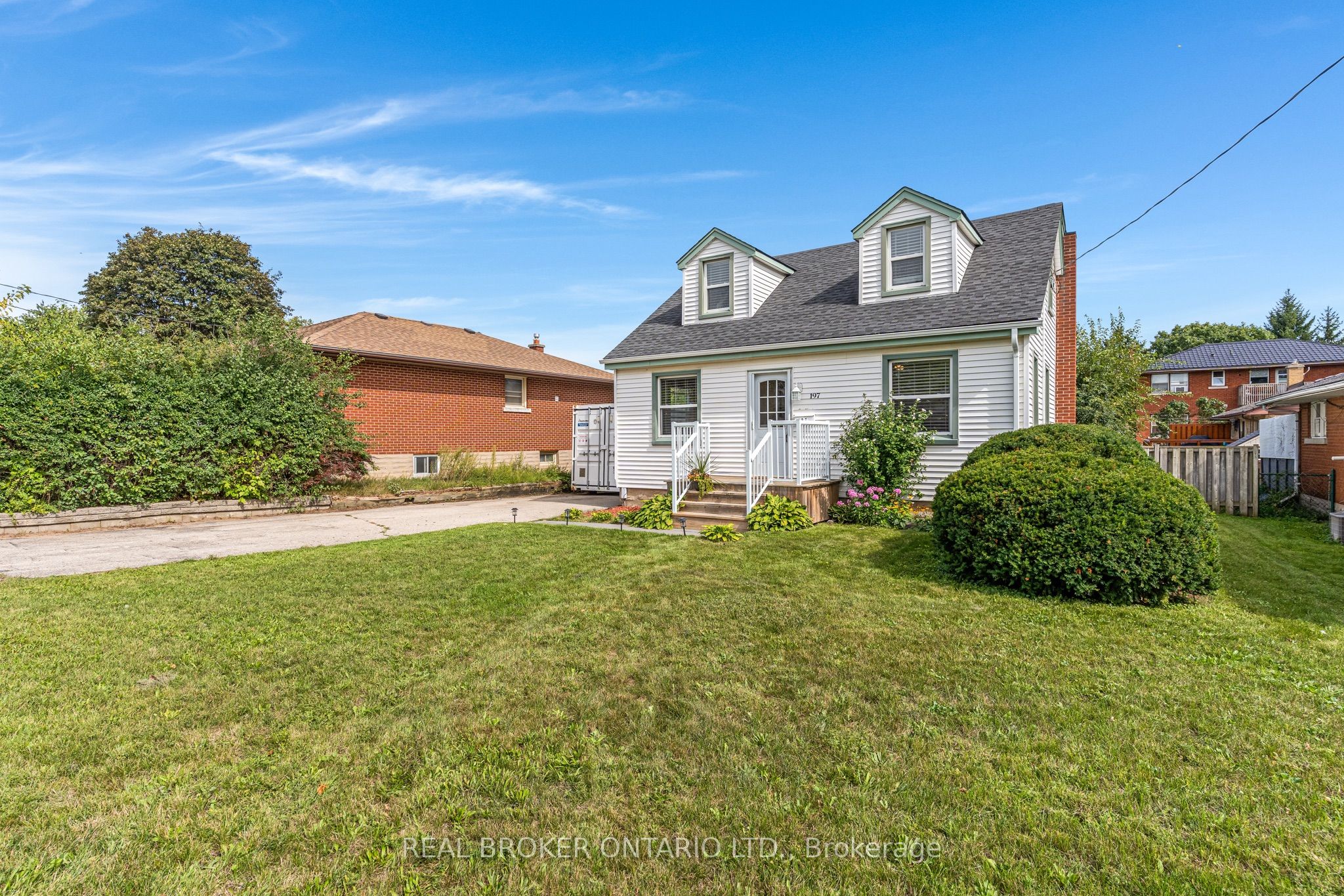 197 Ninth Avenue, Kitchener, ON N2C 1S9 photo 2
