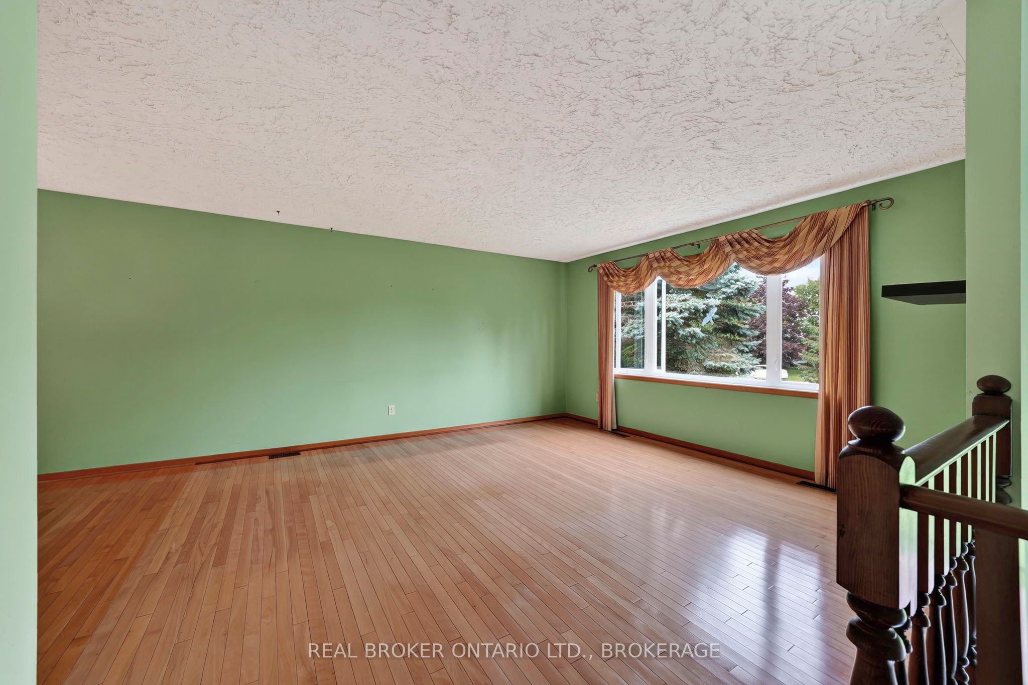 4 Loyalist Crescent, South Stormont, ON K0C 1M0 photo 3