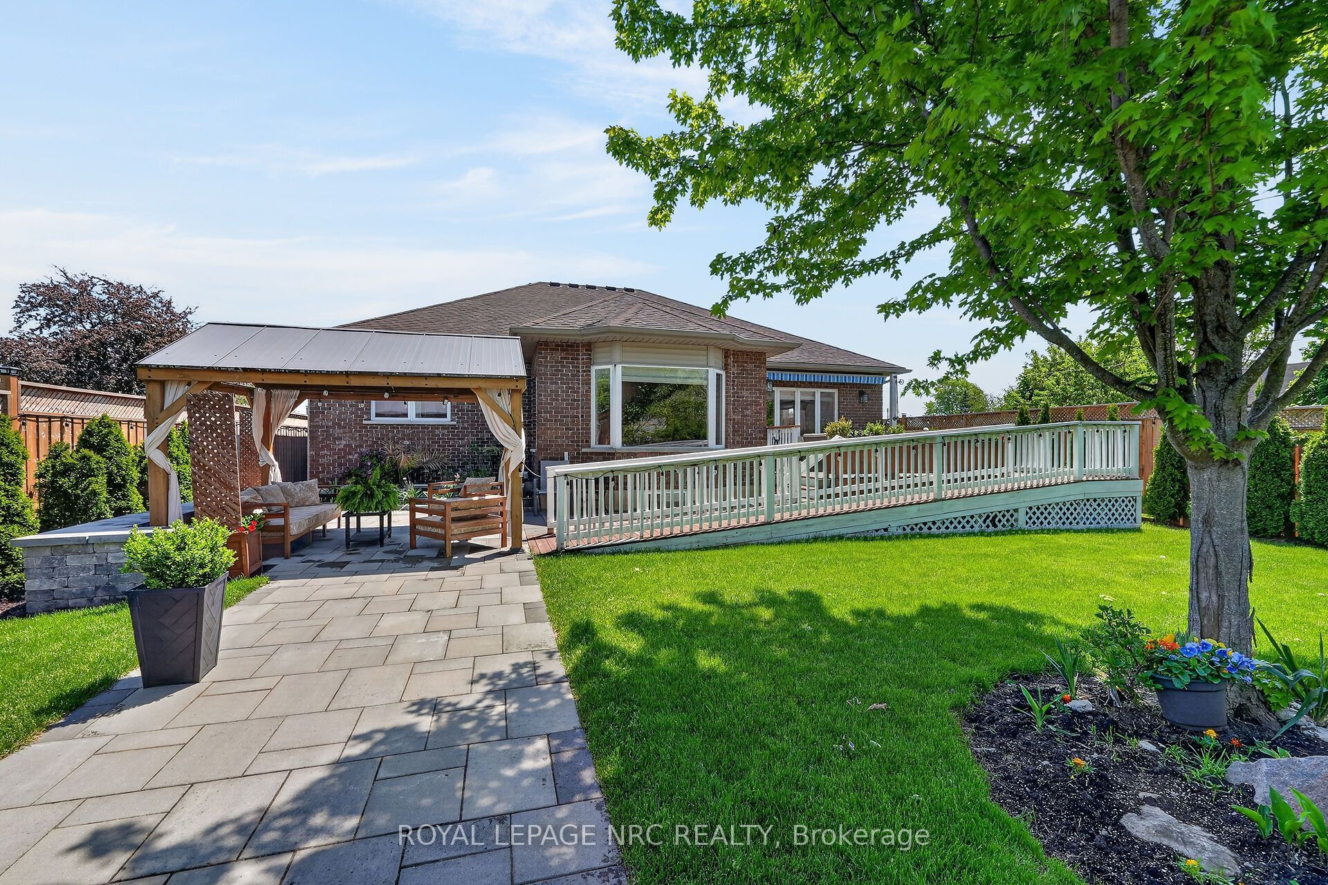 353 Station Street, West Lincoln, ON L0R 2A0 photo 2