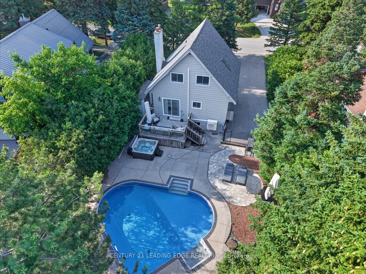143 Campbell Crescent, Blue Mountains, ON L9Y 0P9 photo 3