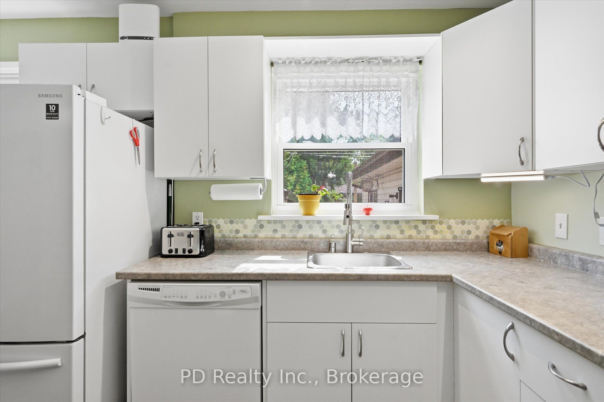 113 Short Avenue, Kawartha Lakes, ON K9V 1J7 photo 5