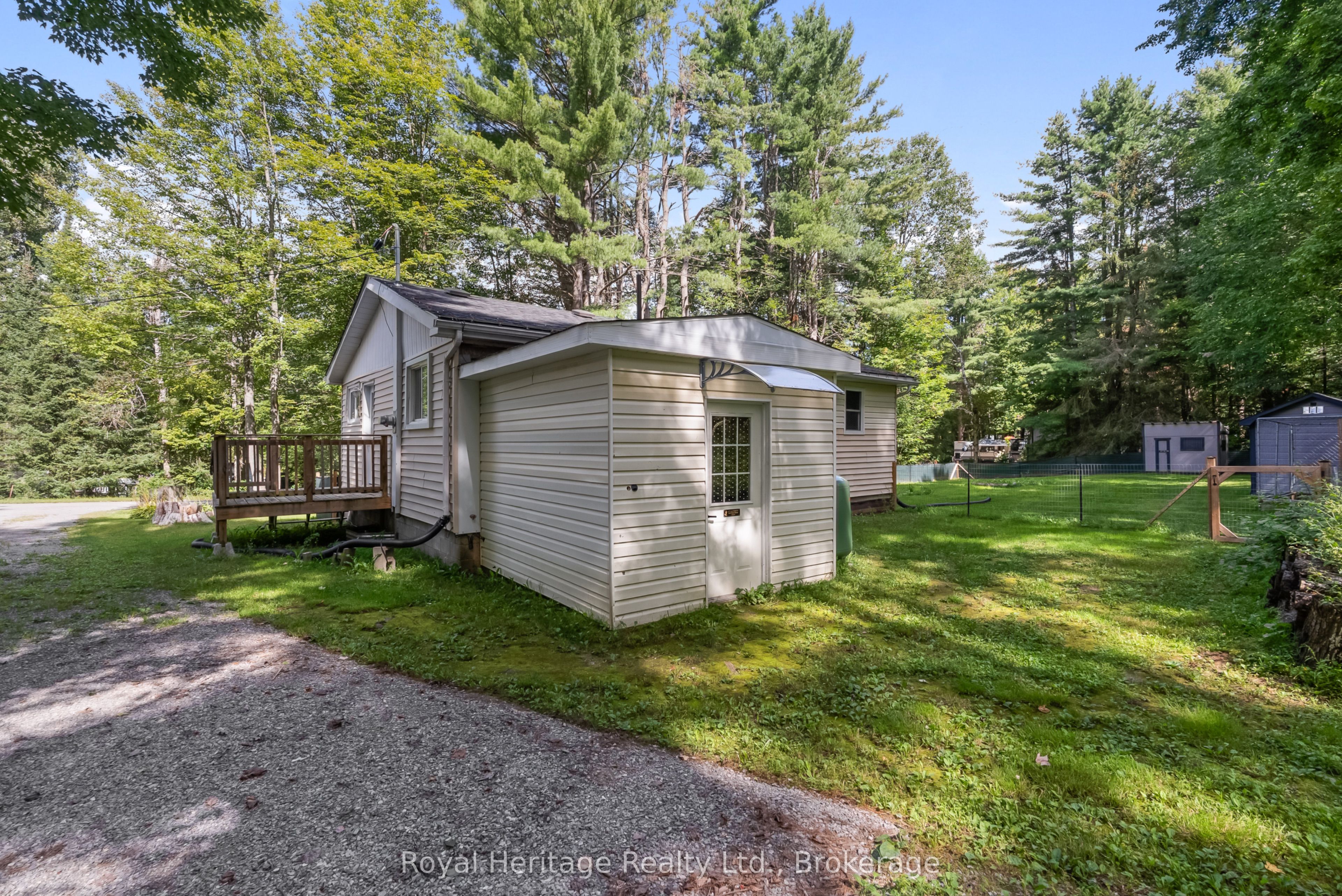 14 Morrison Street, Kawartha Lakes, ON K0M 2L0 photo 3