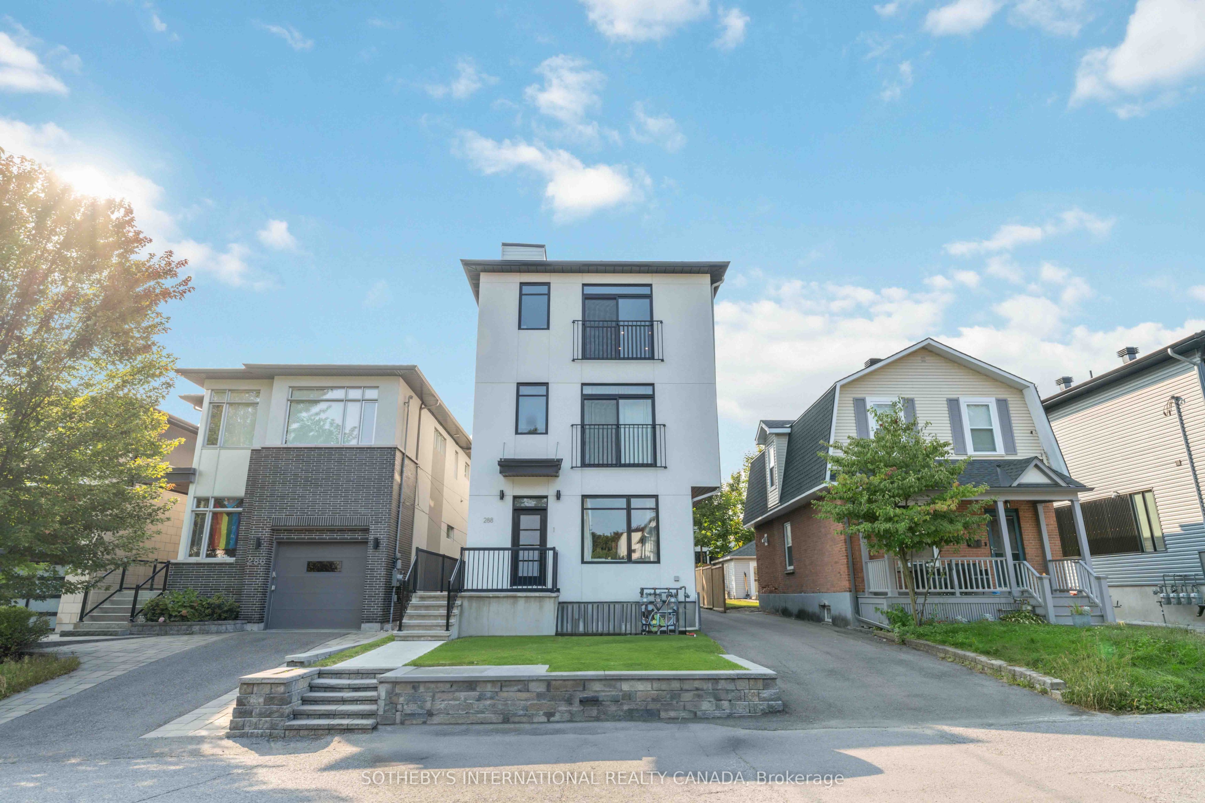 288 Duncairn Avenue 2, Westboro - Hampton Park, ON K1Z 7G9