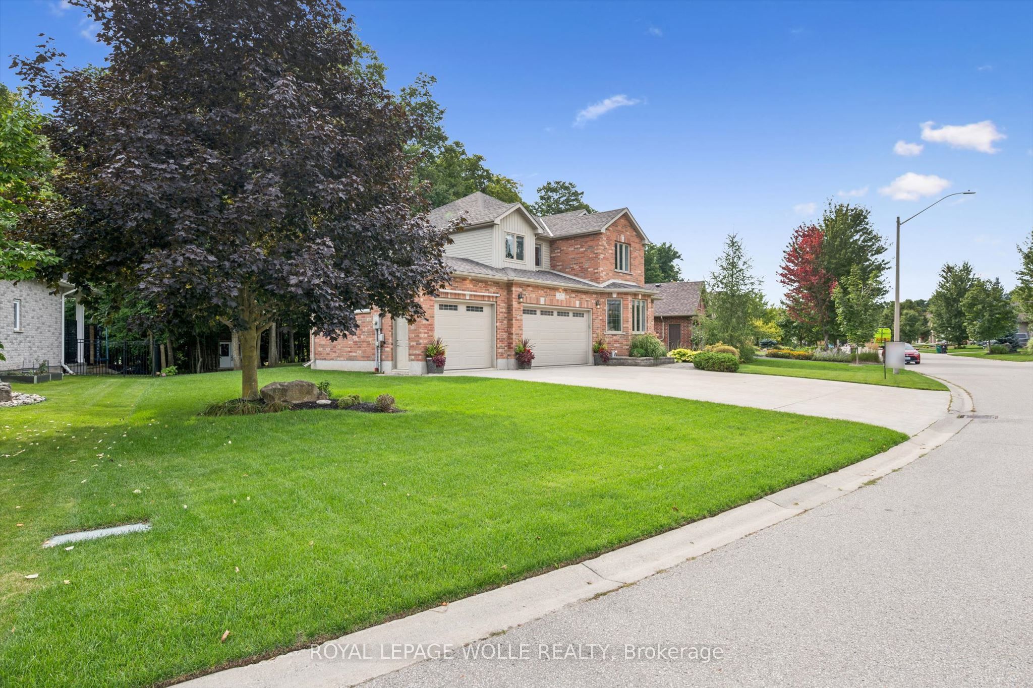 45 Welwood Avenue, Wellesley, ON N0B 2T0 photo 2