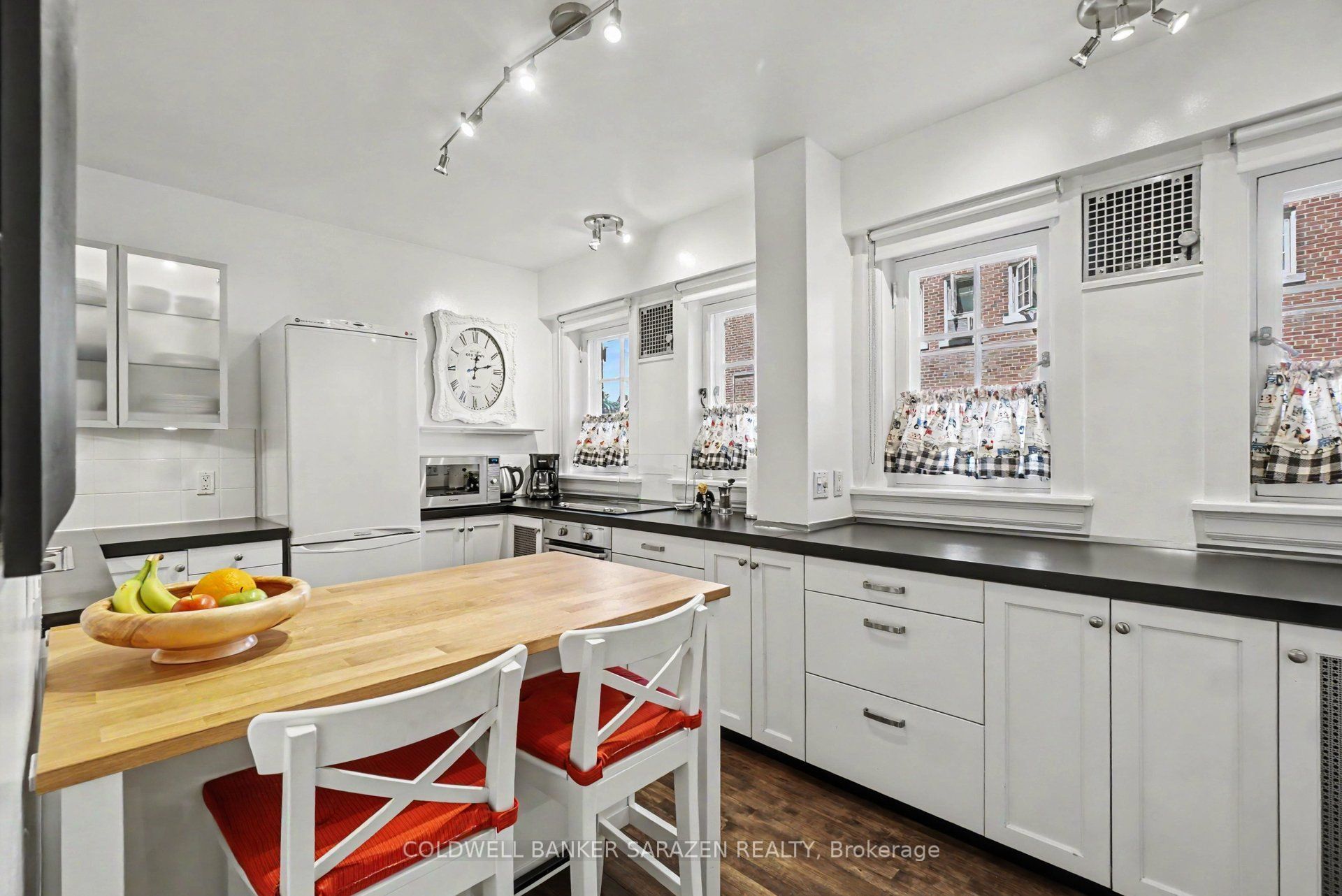 260 Metcalfe Street 1D, Ottawa Centre, ON K2P 1R6 photo 5