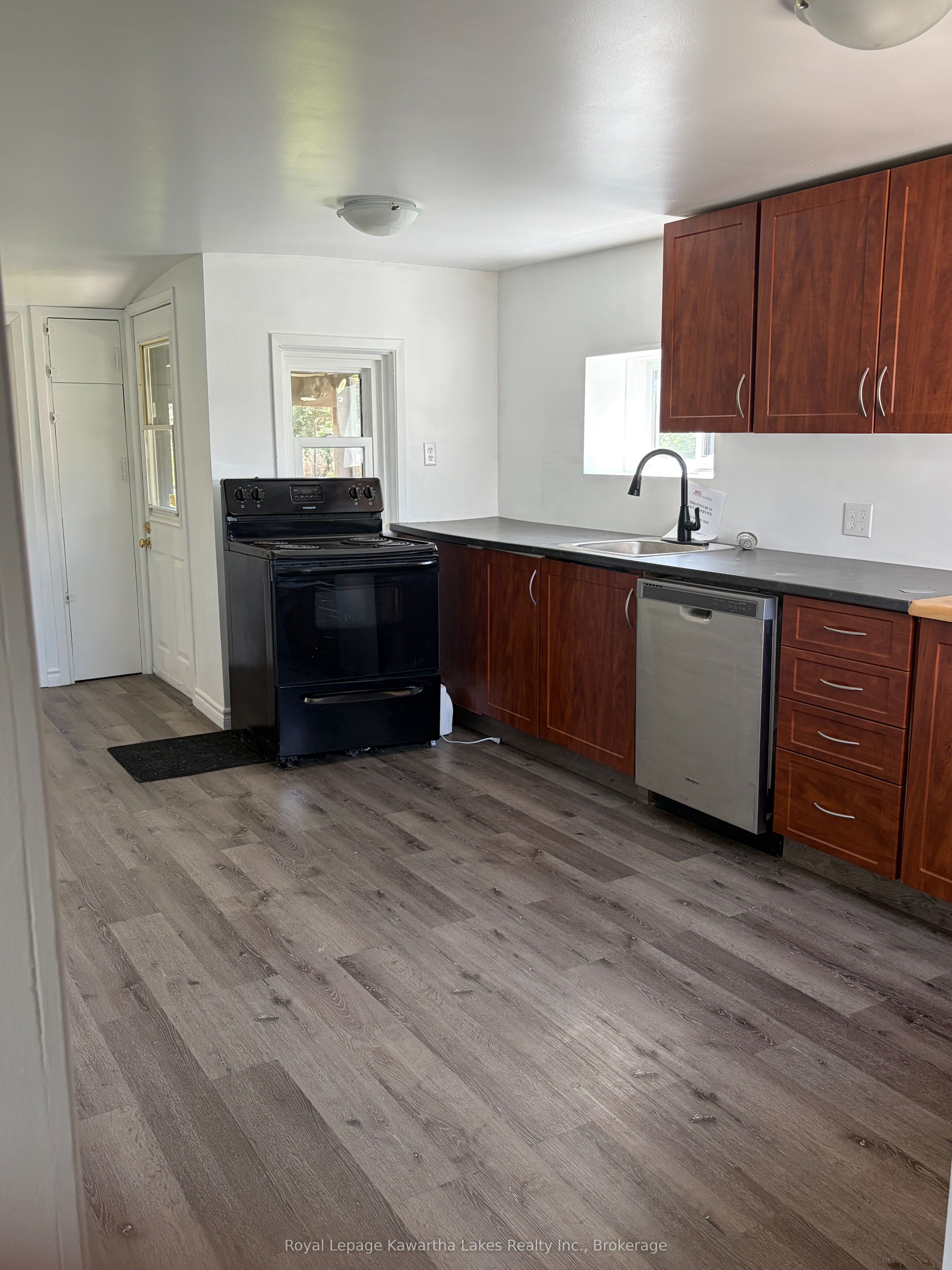 67 Murray Street, Kawartha Lakes, ON K0M 1N0 photo 5