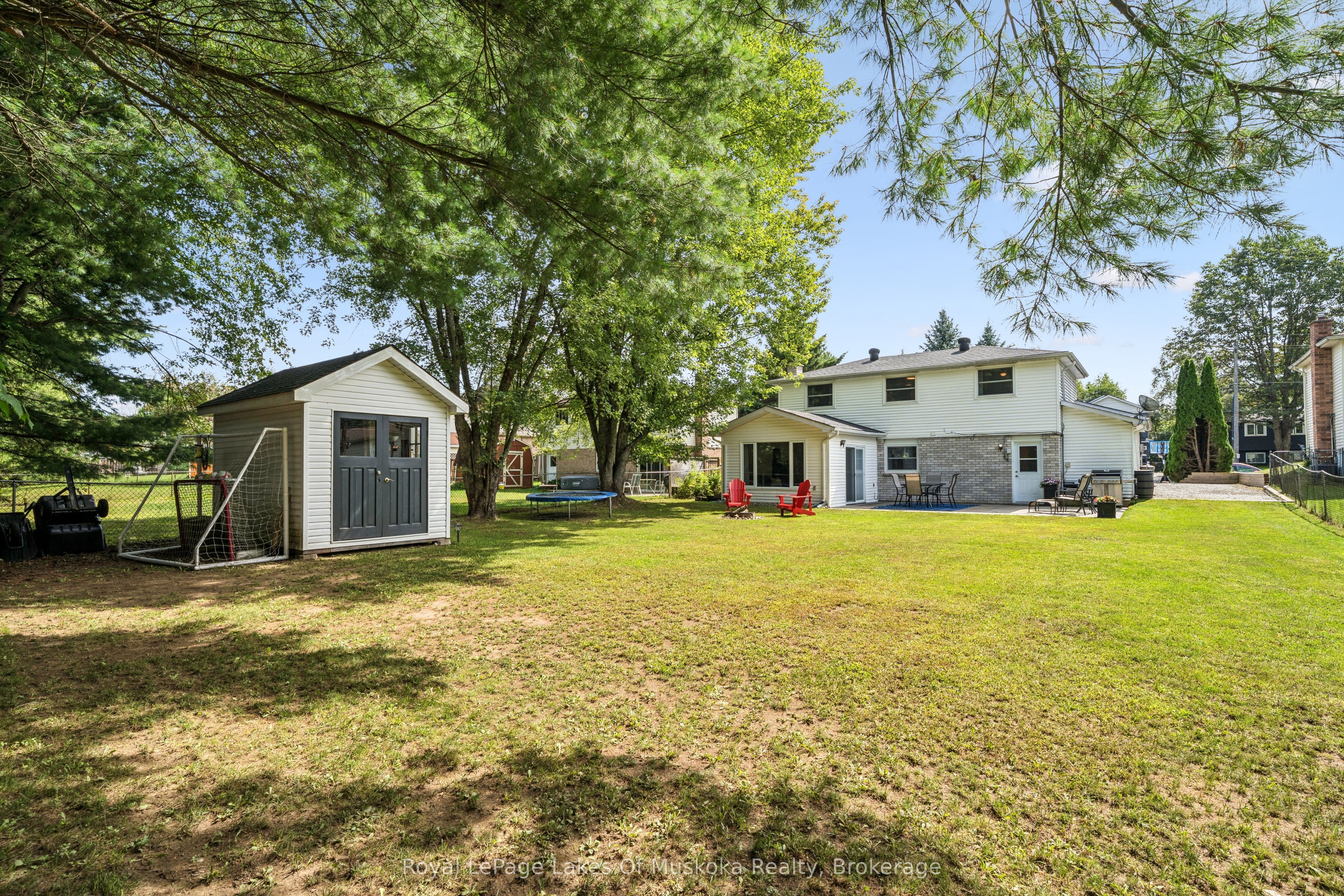 23 Maypark Drive, Bracebridge, ON P1L 1C3 photo 4