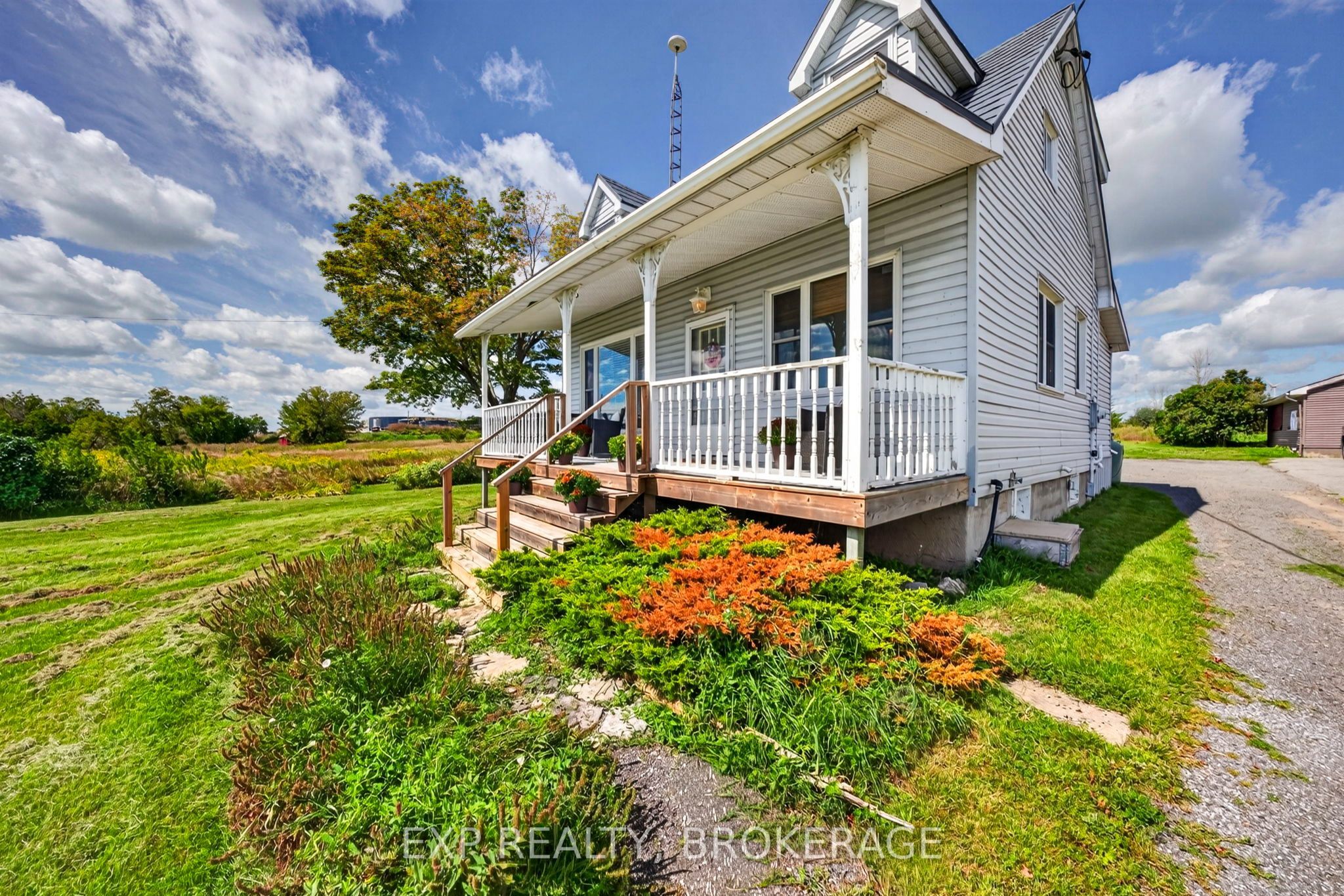 5157 Bath Road, Loyalist, ON K0H 1G0 photo 2