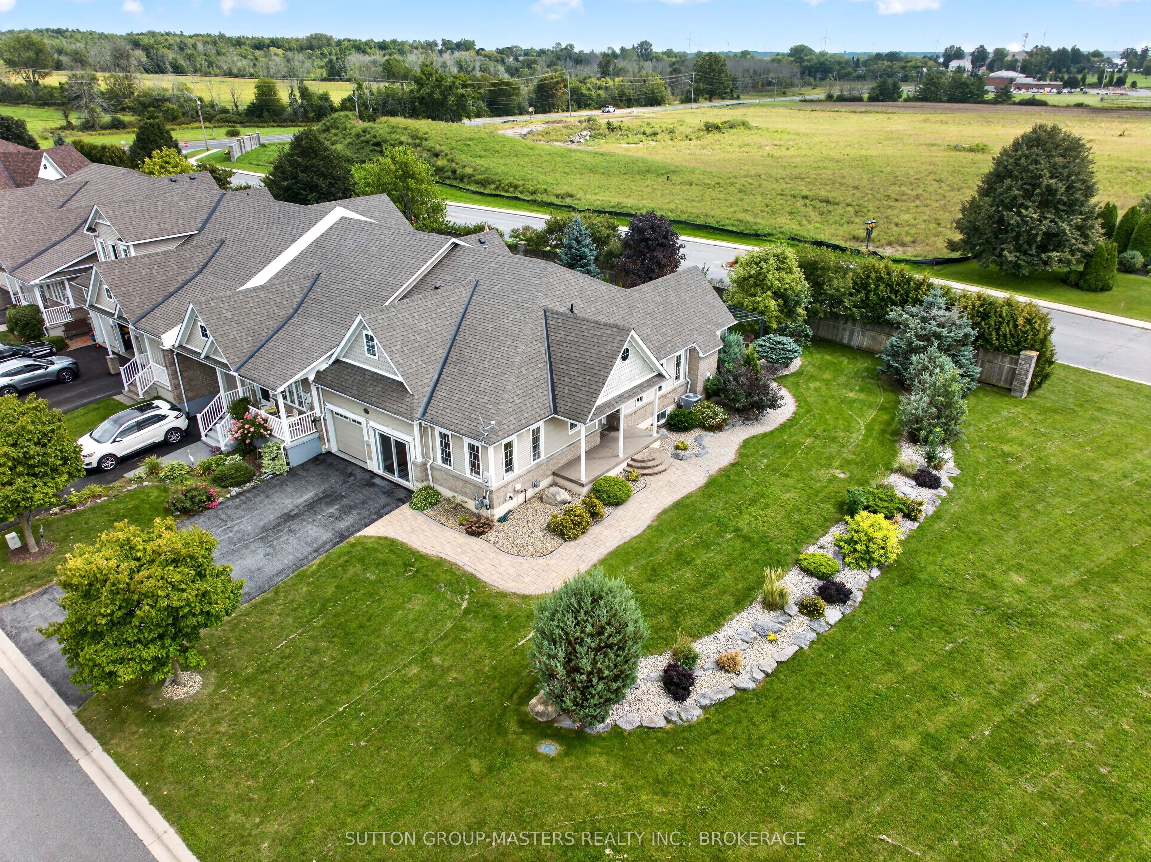 100 Britannia Crescent, Loyalist, ON K0H 1G0 photo 2
