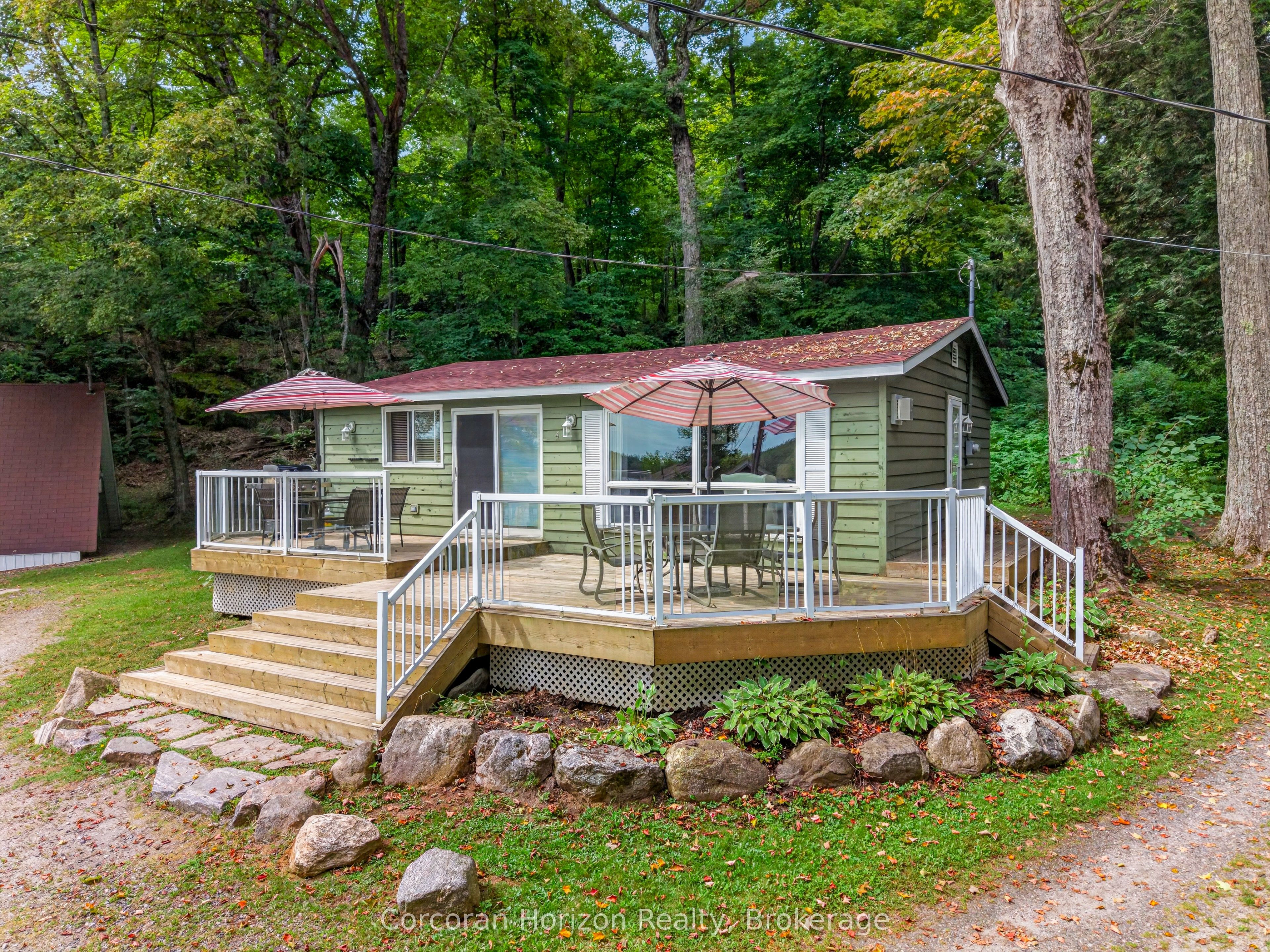 7 Silver Point Road 4, Seguin, ON P2A 2W8