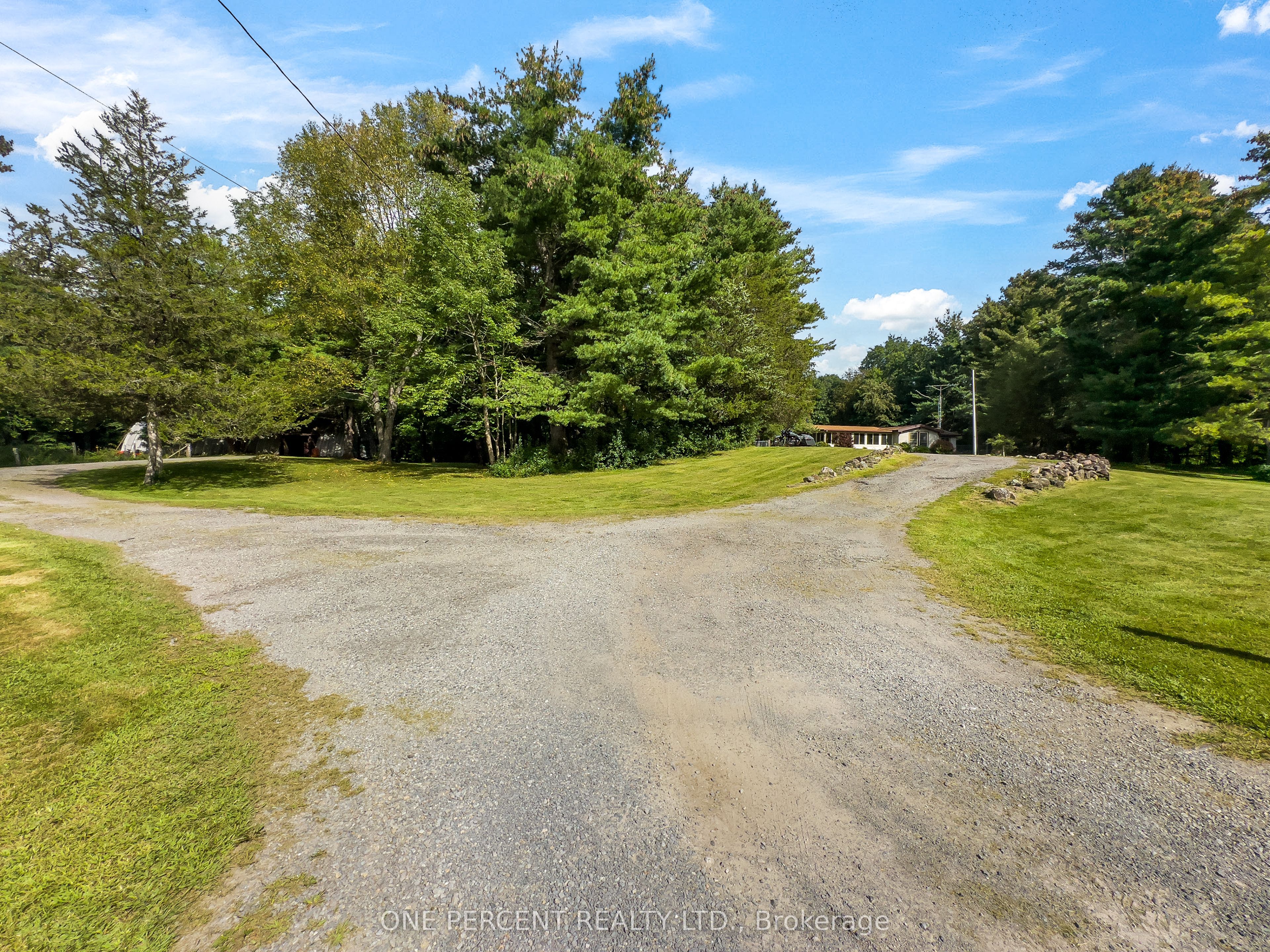 87 Fitzsimmons Road, Front of Leeds & Seeleys Bay, ON K0E 1L0 photo 3