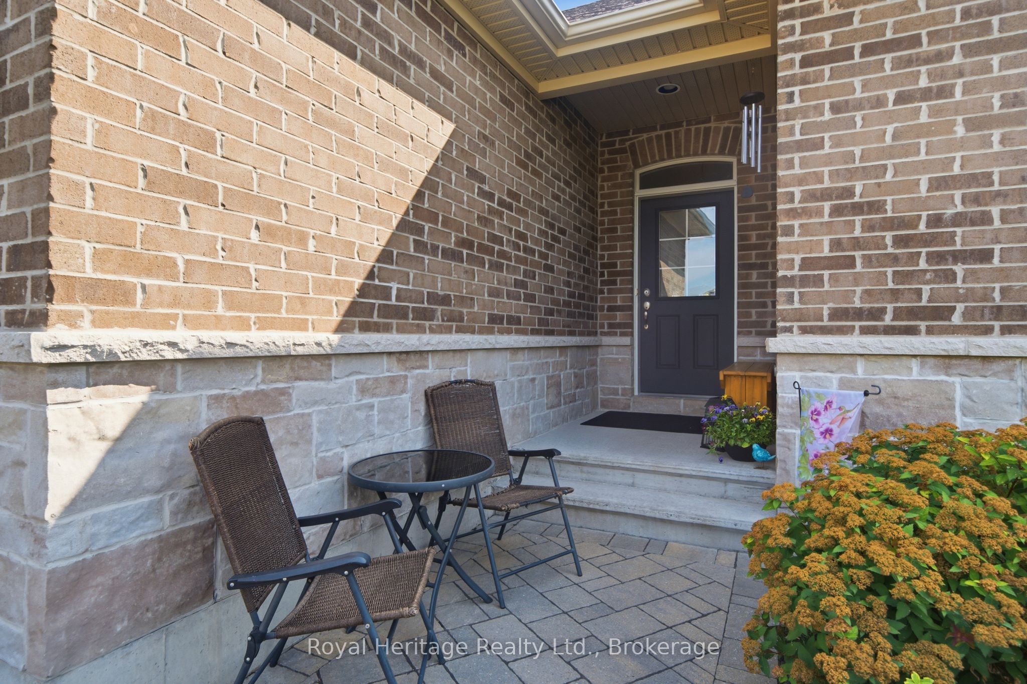 46 Stonecrest Boulevard, Quinte West, ON K8V 0A4 photo 2