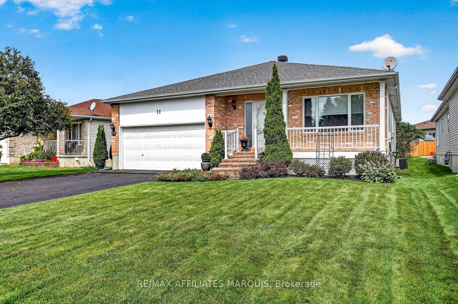 11 Decaria Boulevard, Perth, ON K7H 3P6 photo 4