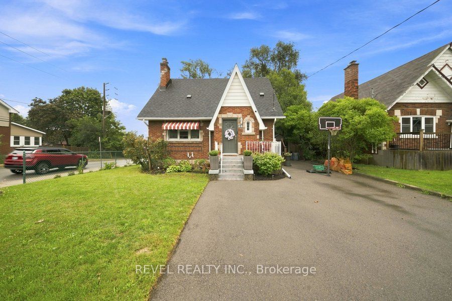 59 Lyons Avenue, Brantford, ON N3R 4P8