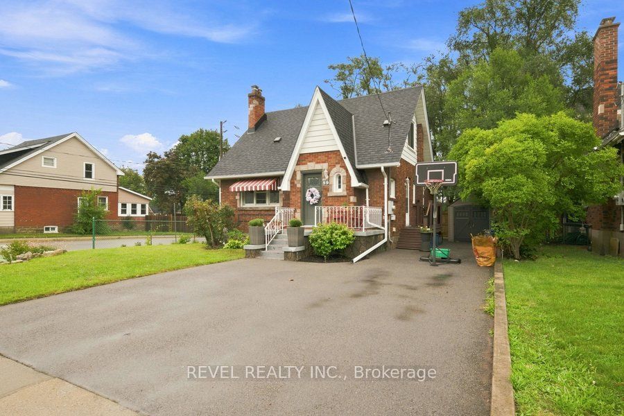 59 Lyons Avenue, Brantford, ON N3R 4P8 photo 2