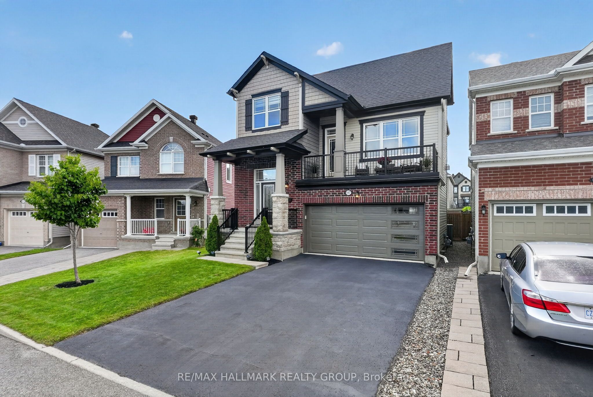 117 Damselfly Way, Barrhaven, ON K2J 6C4