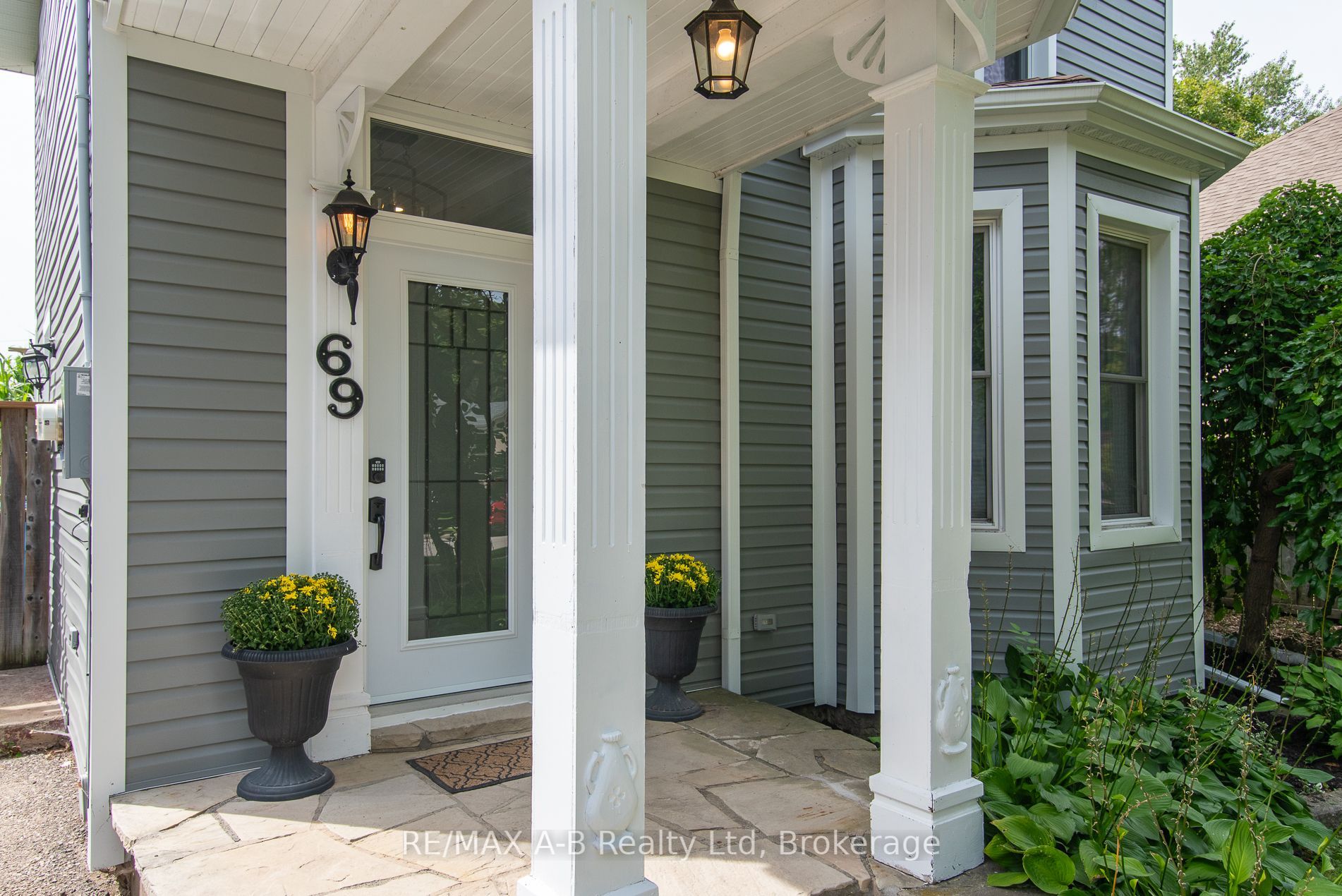 69 Louise Street, Stratford, ON N5A 2E3 photo 5