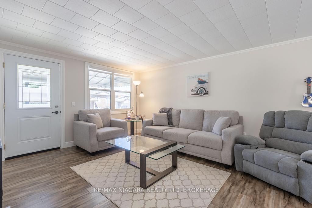 37 Concession Road, Fort Erie, ON L2A 4G3 photo 4