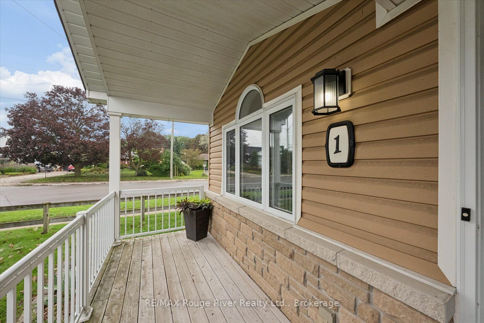 1 Rapley Boulevard, Port Hope, ON L1A 4J7 photo 2