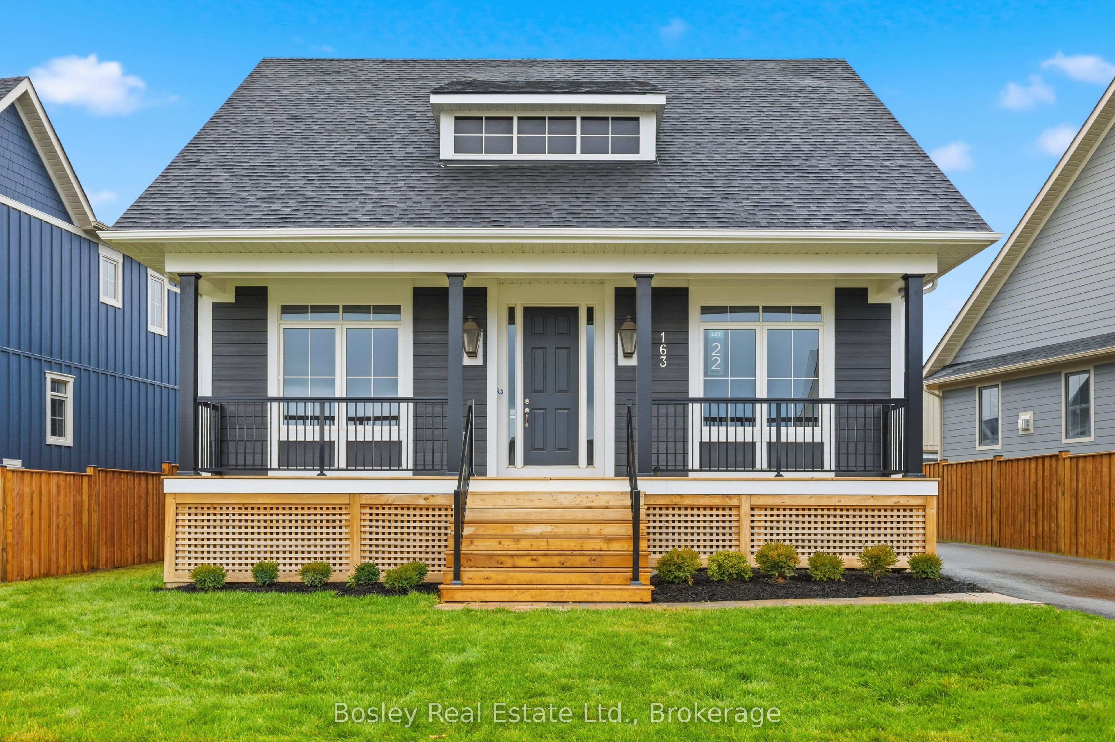 163 SUGAR MAPLE Street, Blue Mountains, ON L9Y 0Z3 photo 2
