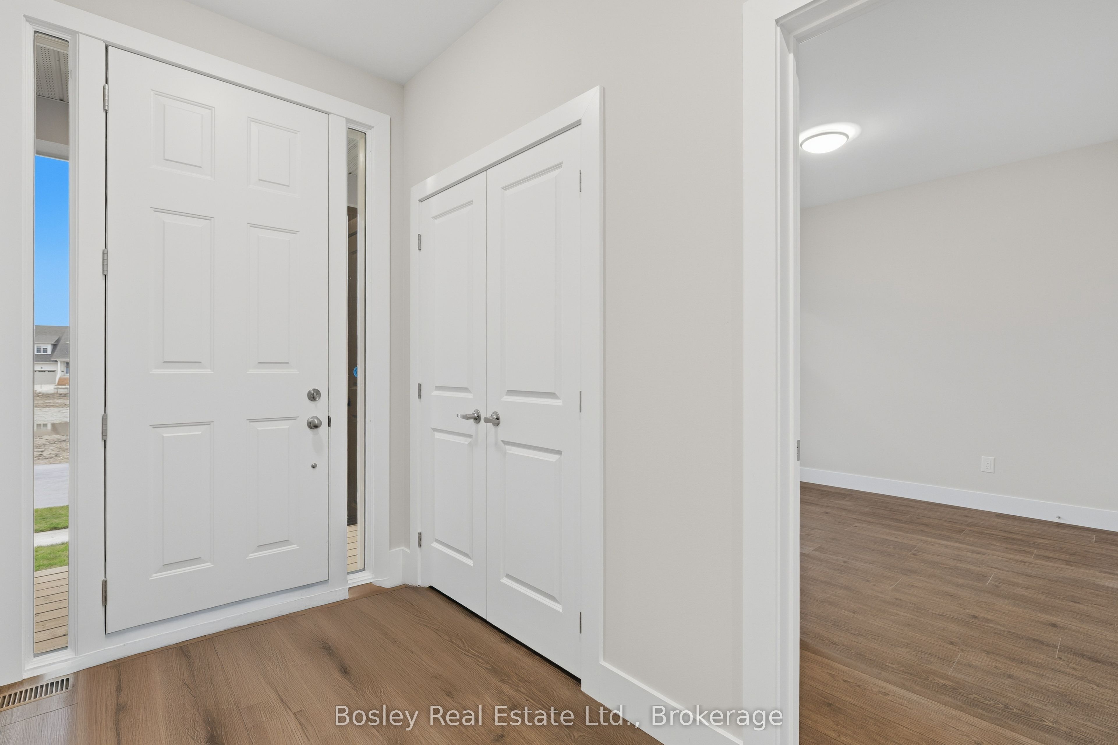 163 SUGAR MAPLE Street, Blue Mountains, ON L9Y 0Z3 photo 5