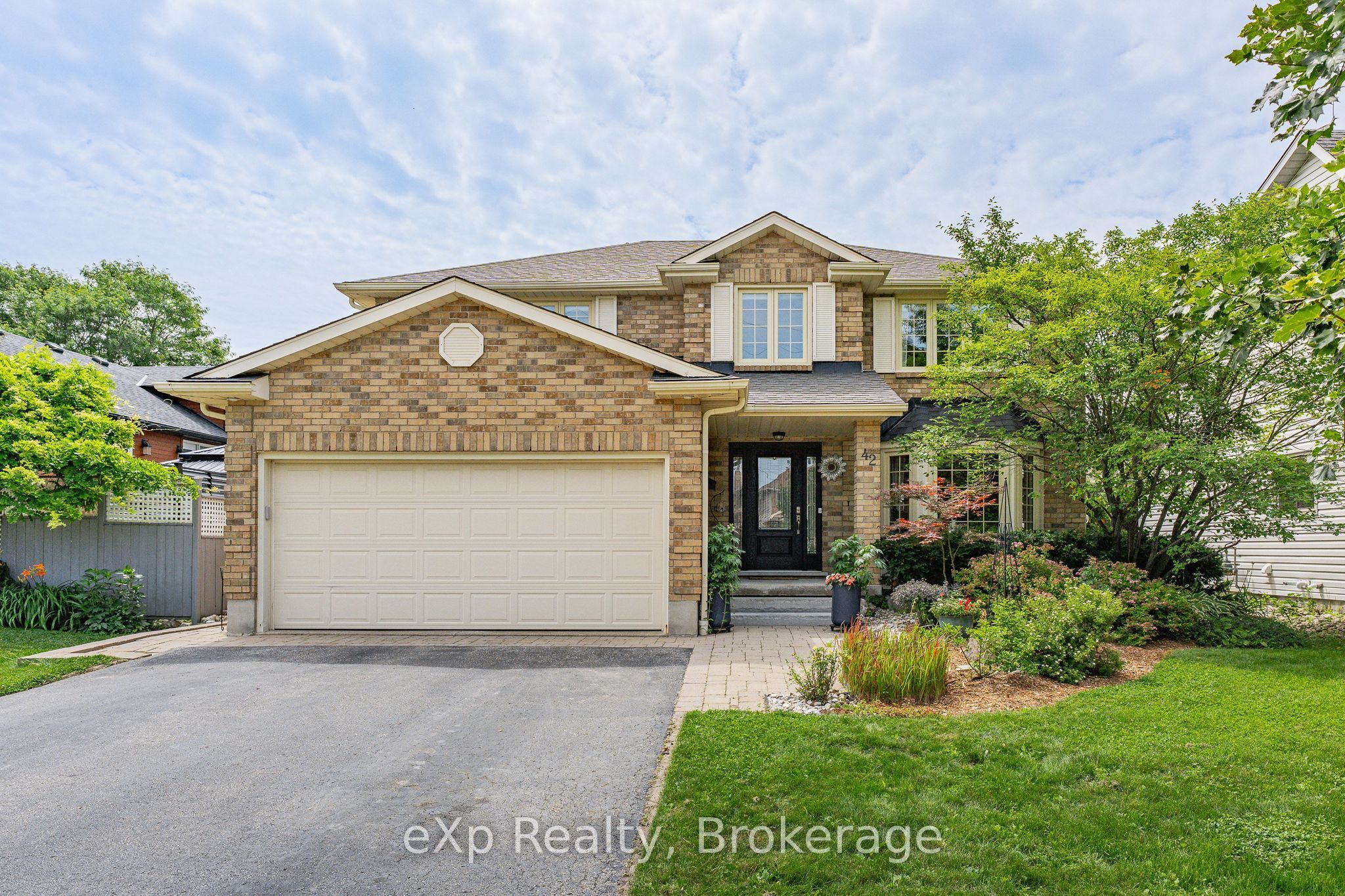 42 Pacific Place, Guelph, ON N1G 4R5