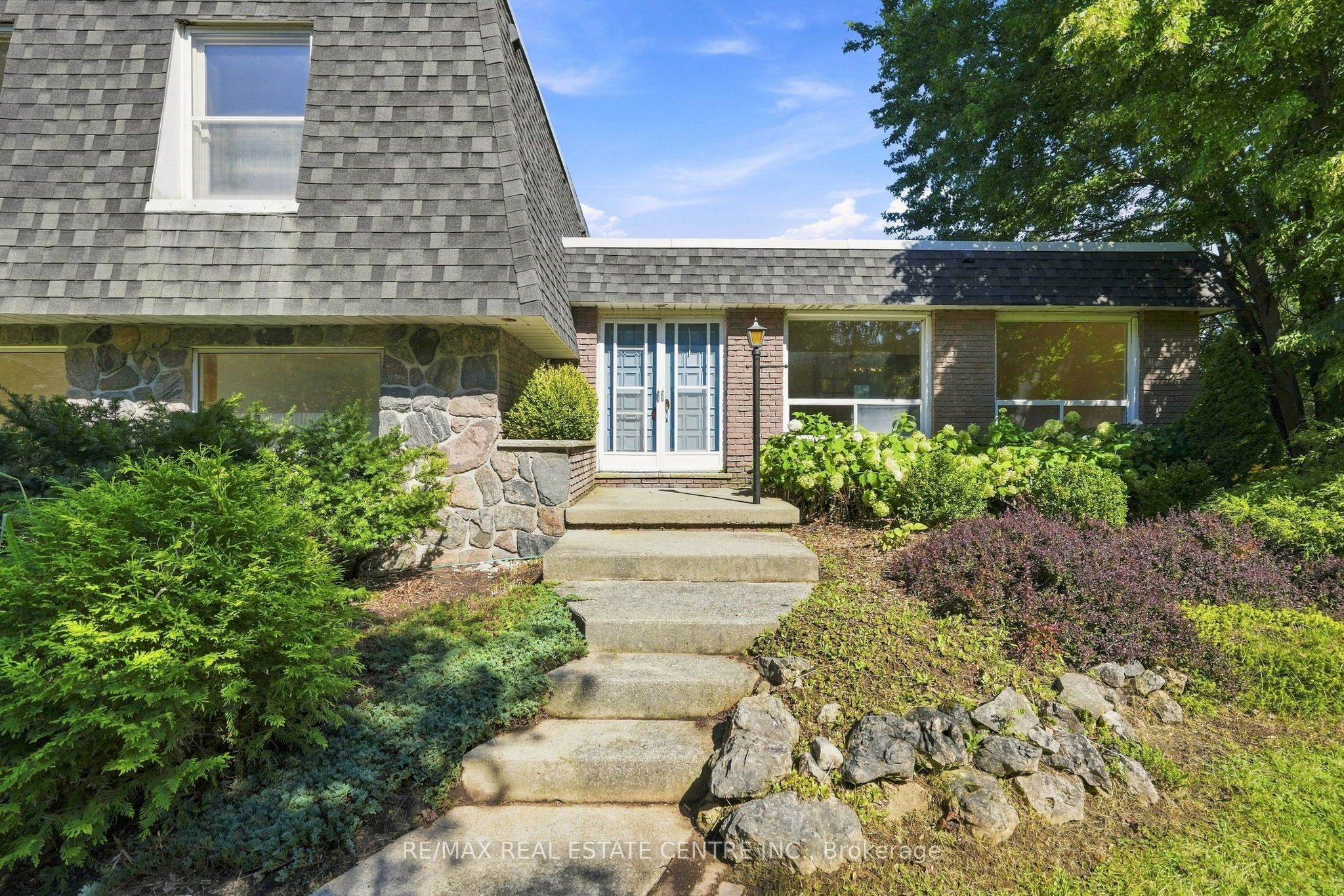 26 Maplewood Drive, Amaranth, ON L9V 3N6 photo 3