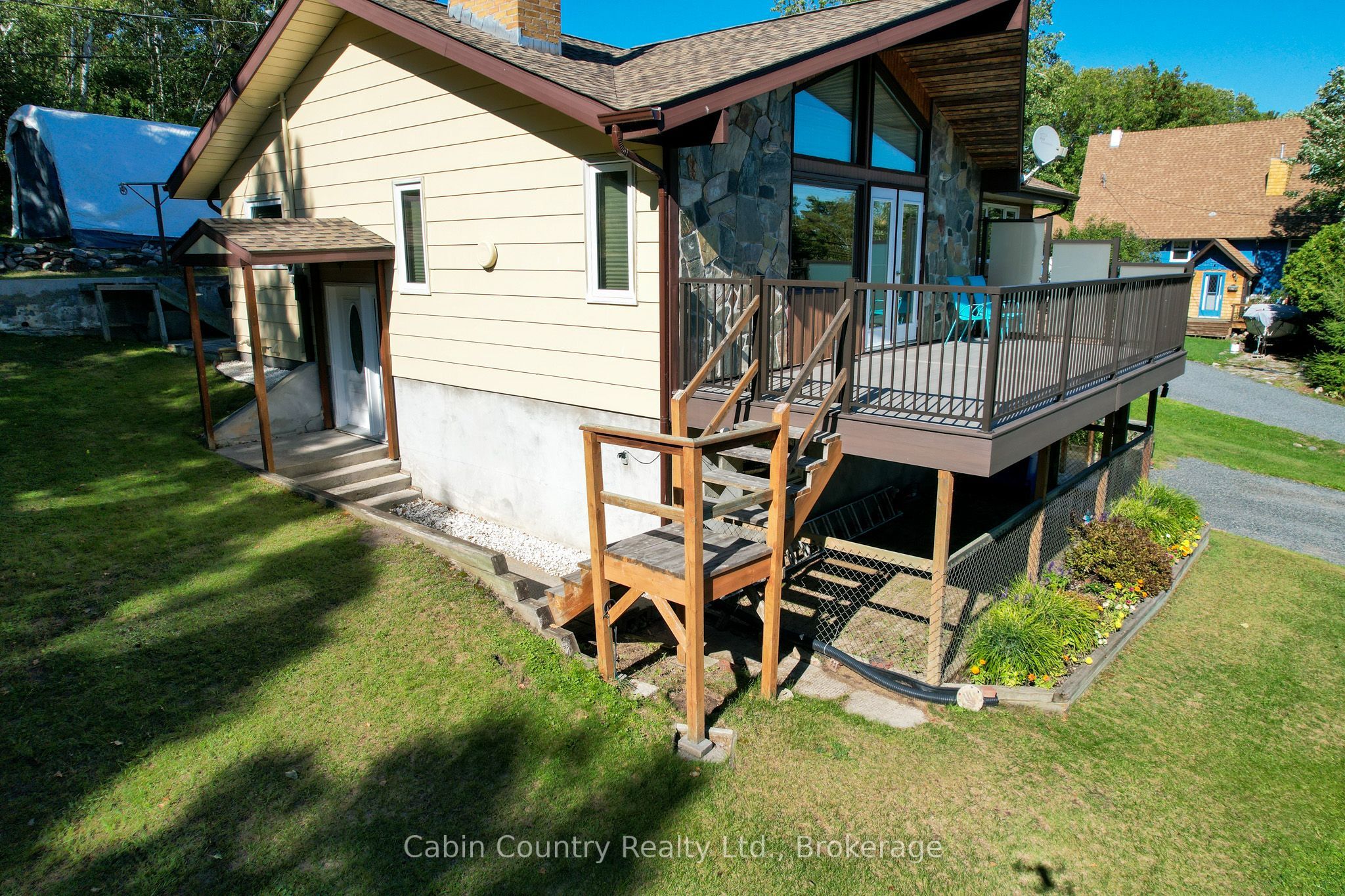 1220 Beach Road, Kenora, ON P0X 1C0 photo 3