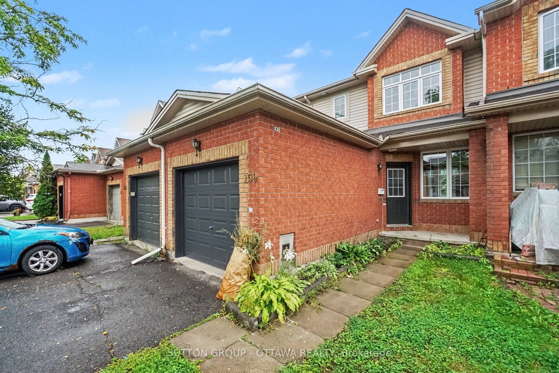 159 Colliston Crescent, Hunt Club - South Keys and Area, ON K1V 2J5 photo 2