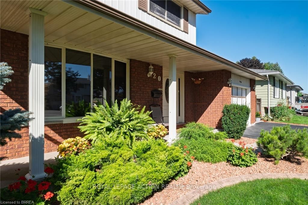 20 Wildflower Lane, Brantford, ON N3R 6B4 photo 4