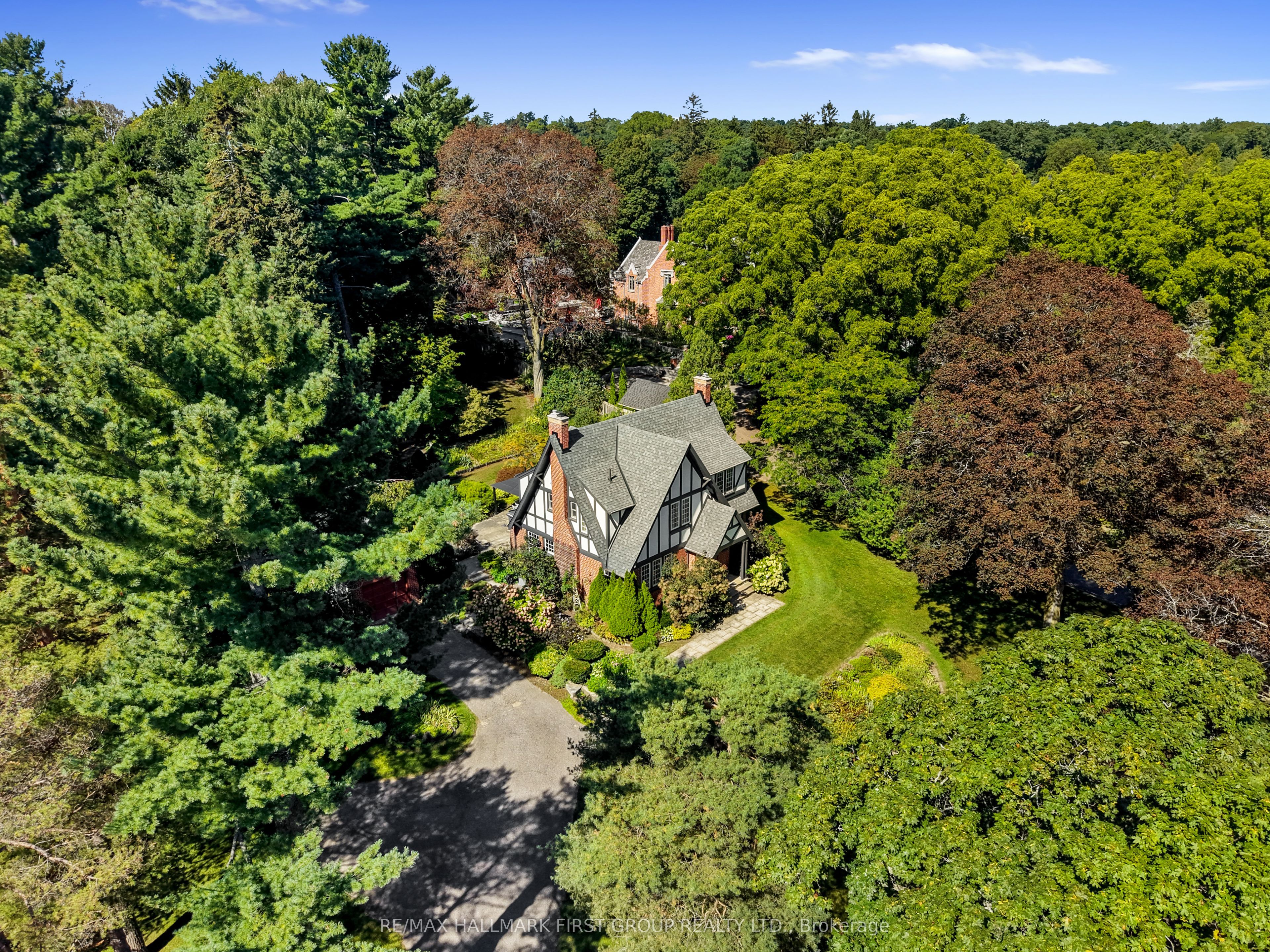 36 Pine Street N, Port Hope, ON L1A 3G6