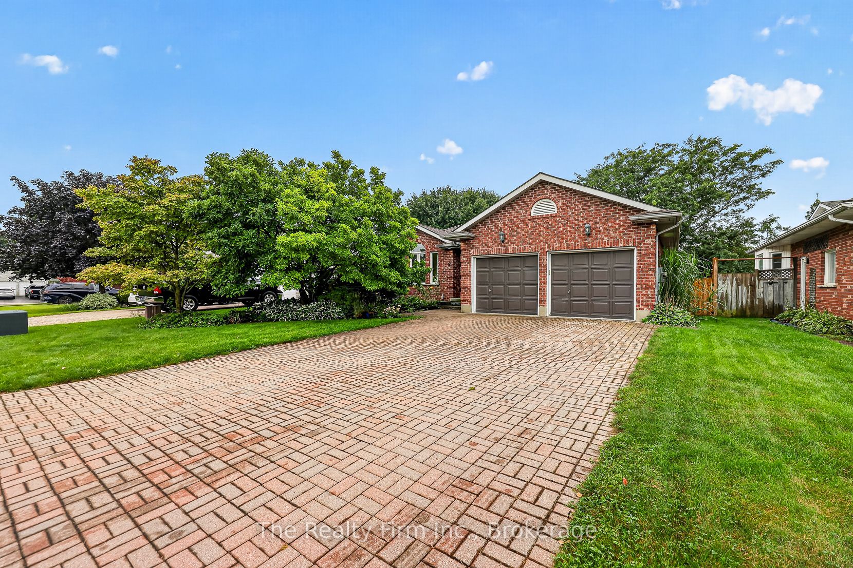 55 Mason Drive, Ingersoll, ON N5C 4A4 photo 2