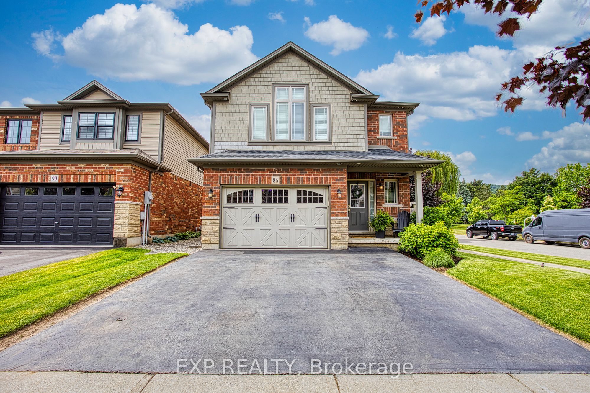 86 Willow Lane, Grimsby, ON L3M 5P7 photo 2