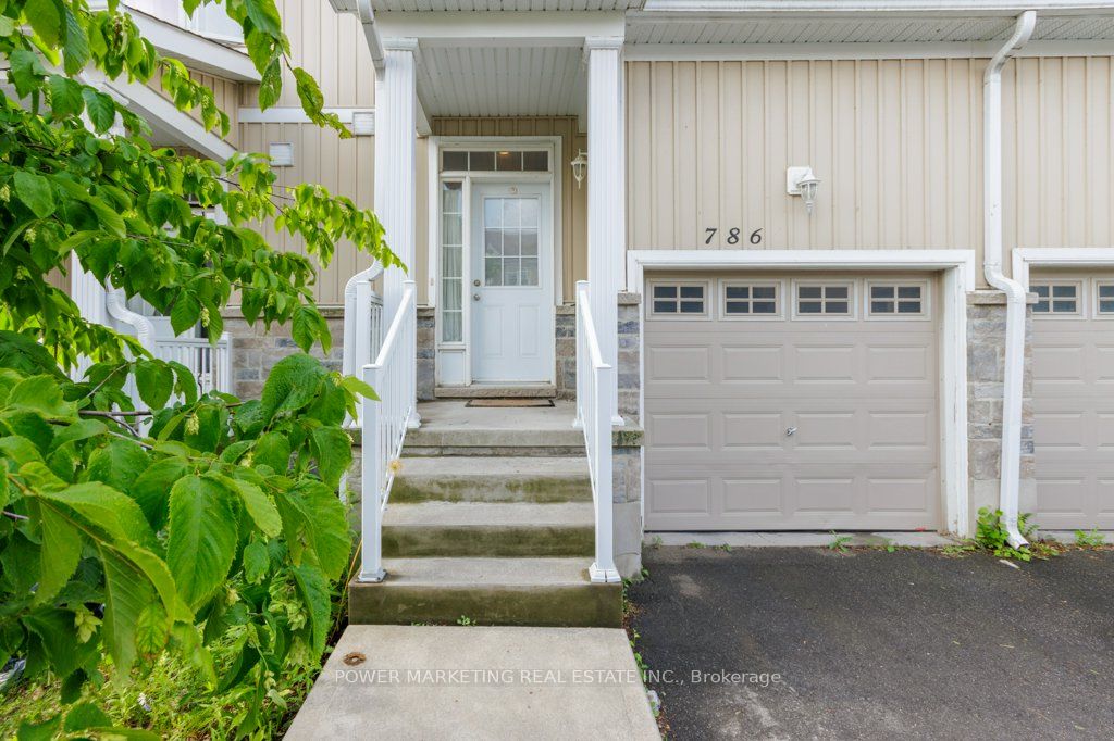 786 NEWMARKET Lane, Kingston, ON K7K 0C8 photo 2