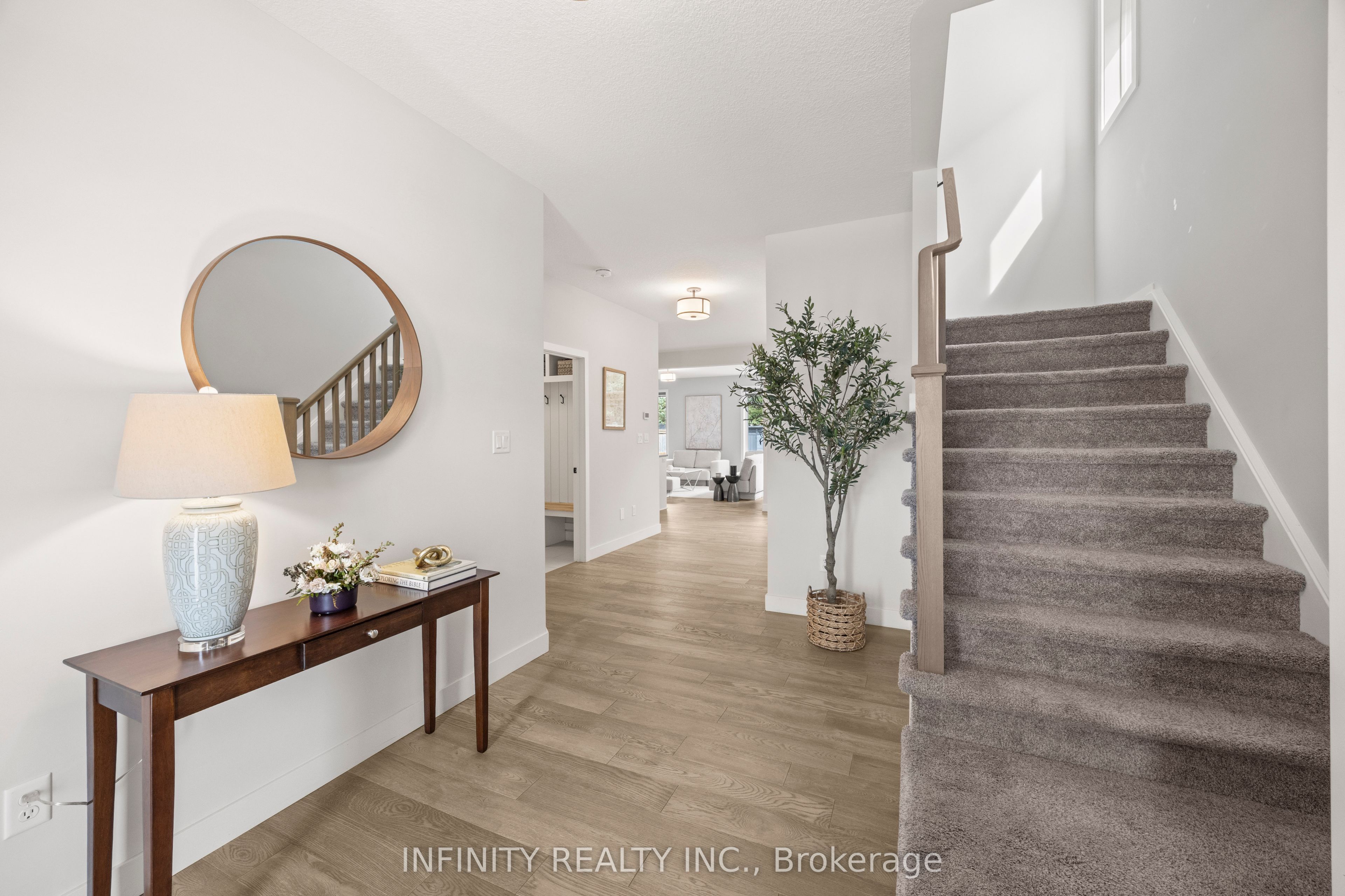 2267 Tokala Trail, London North, ON N6G 0V8 photo 5