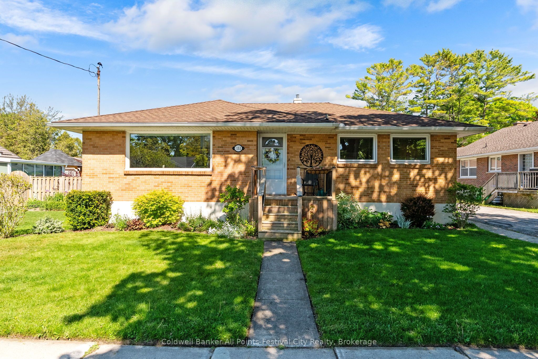 153 Warren Street, Goderich, ON N7A 3W5 photo 2