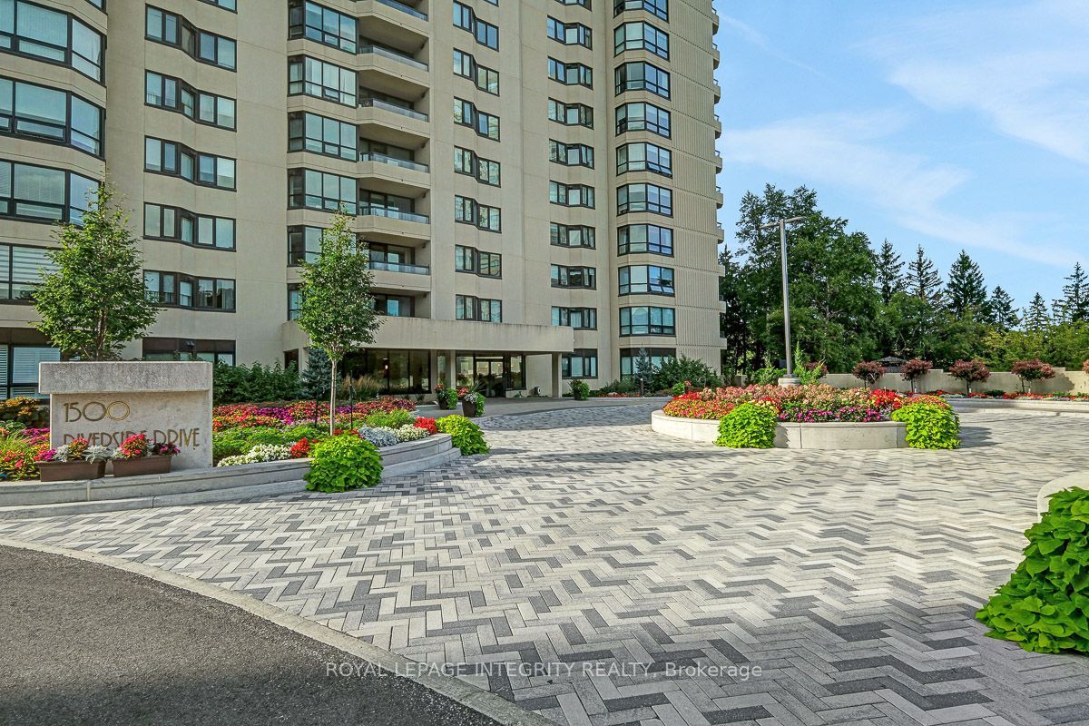 1500 Riverside Drive 1601, Alta Vista and Area, ON K1G 4J4 photo 2