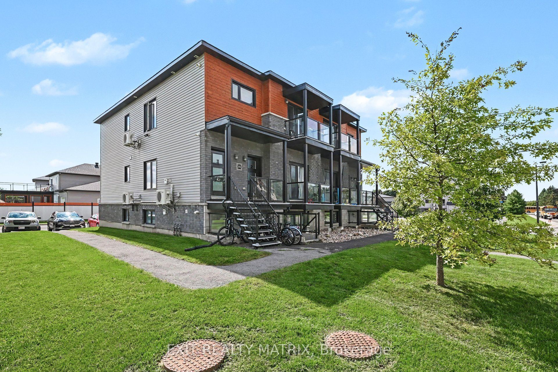 251 Capri Avenue 1, Russell, ON K0A 1W0 photo 2