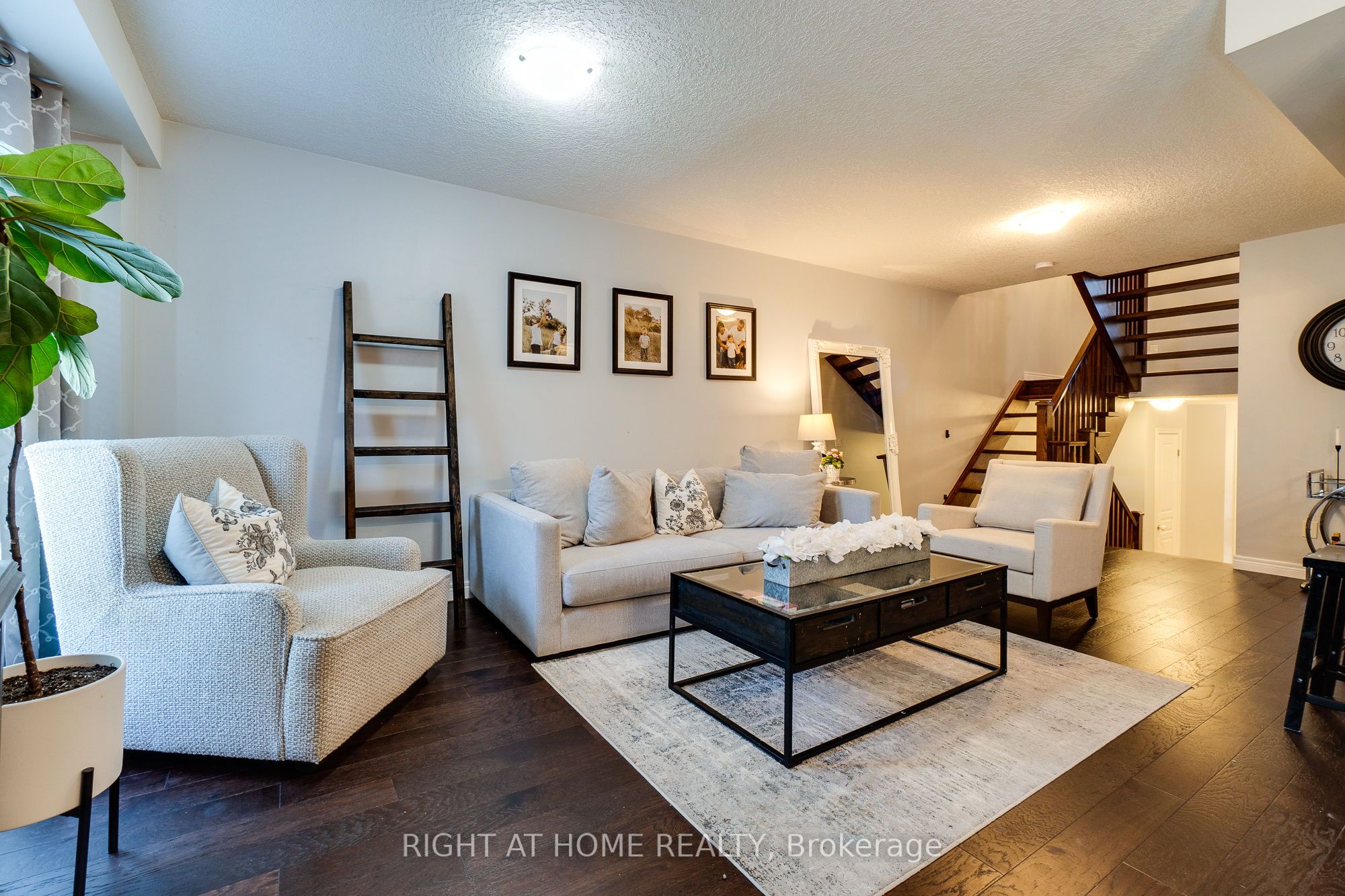 70 Highgate Drive 12, Hamilton, ON L8J 0E8 photo 4