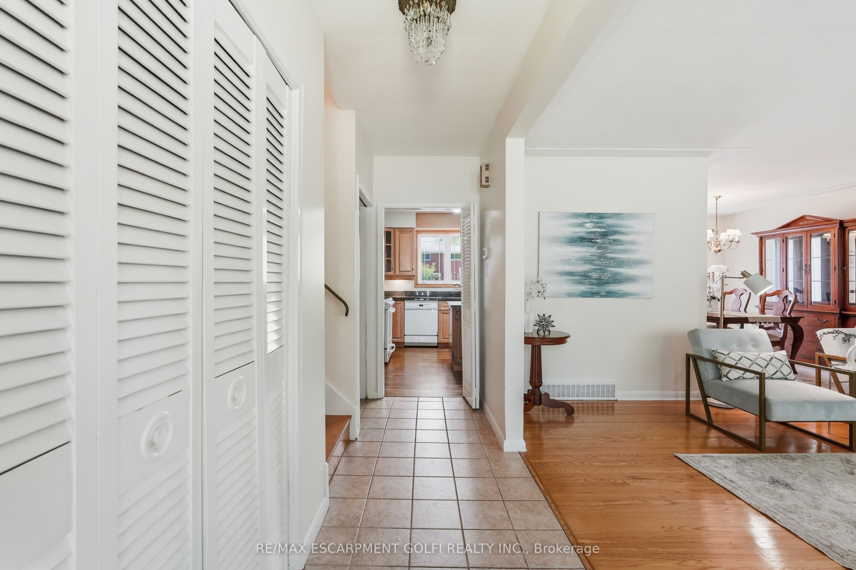 7 Braemar Place, Hamilton, ON L9C 1C9 photo 4