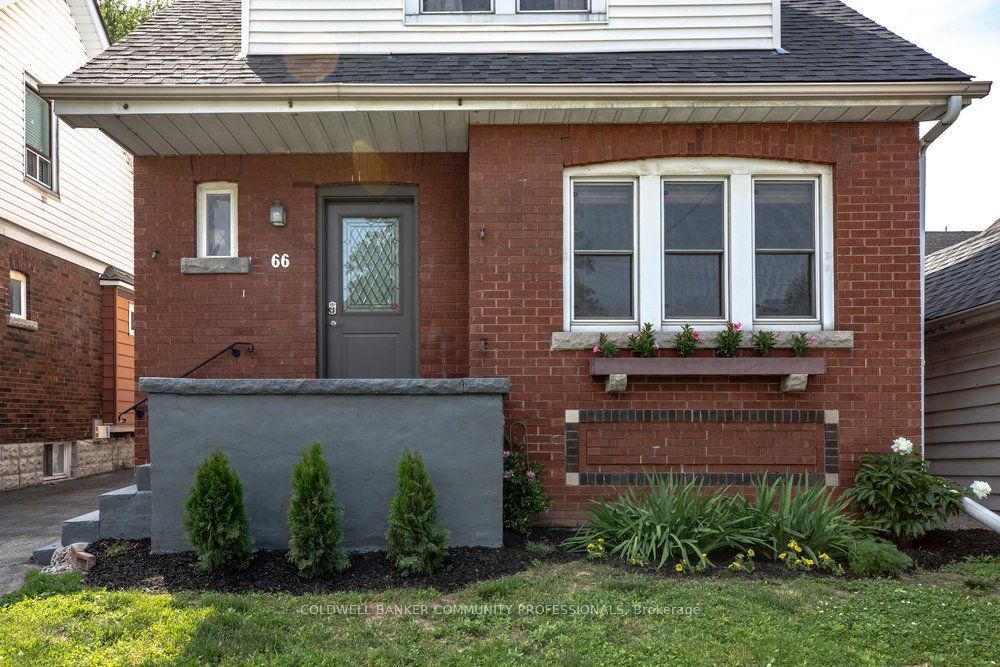 66 Edgemont Street S, Hamilton, ON L8K 2H5 photo 2