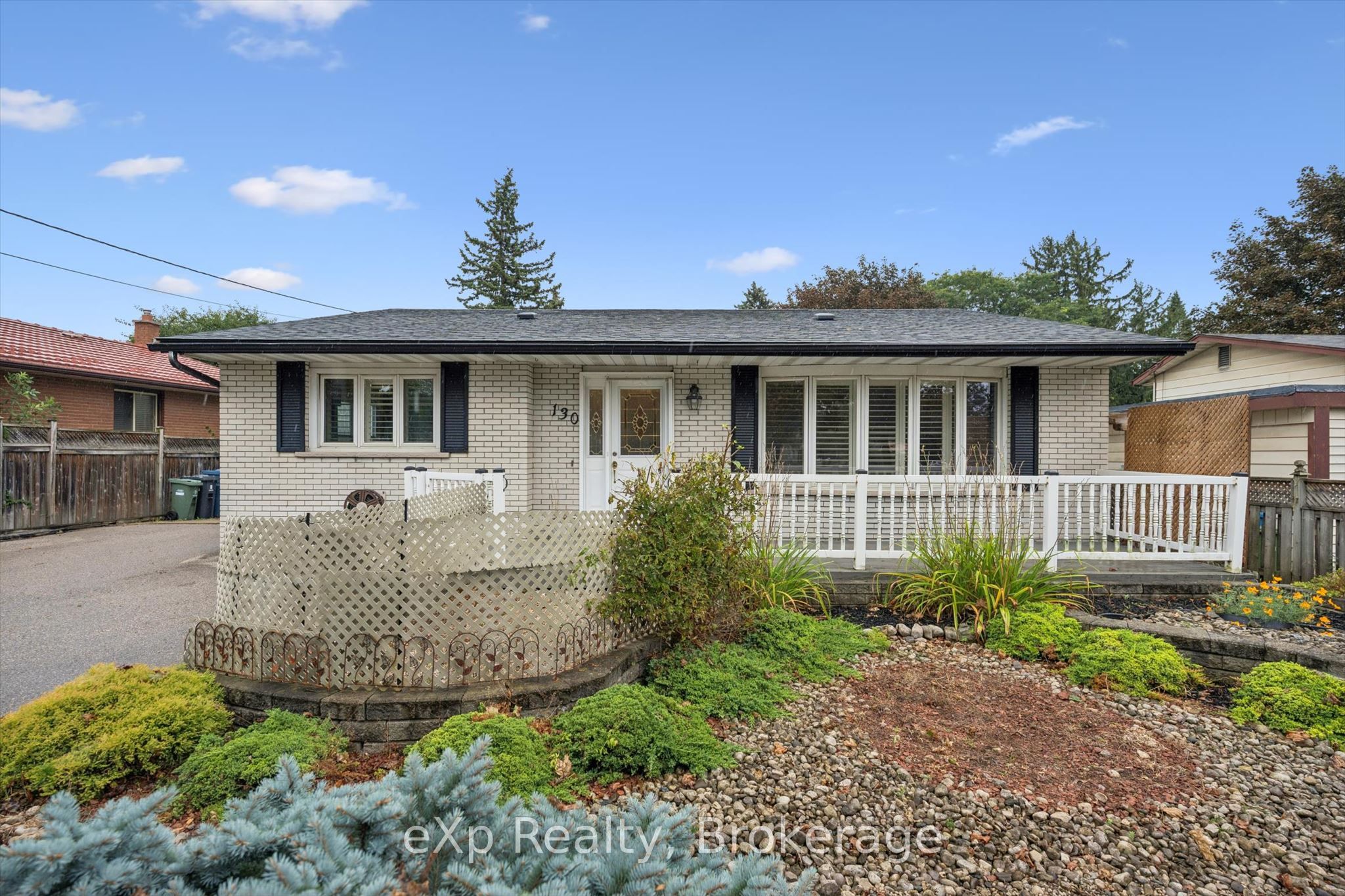 130 Speedvale Avenue W, Guelph, ON N1H 1K4 photo 2
