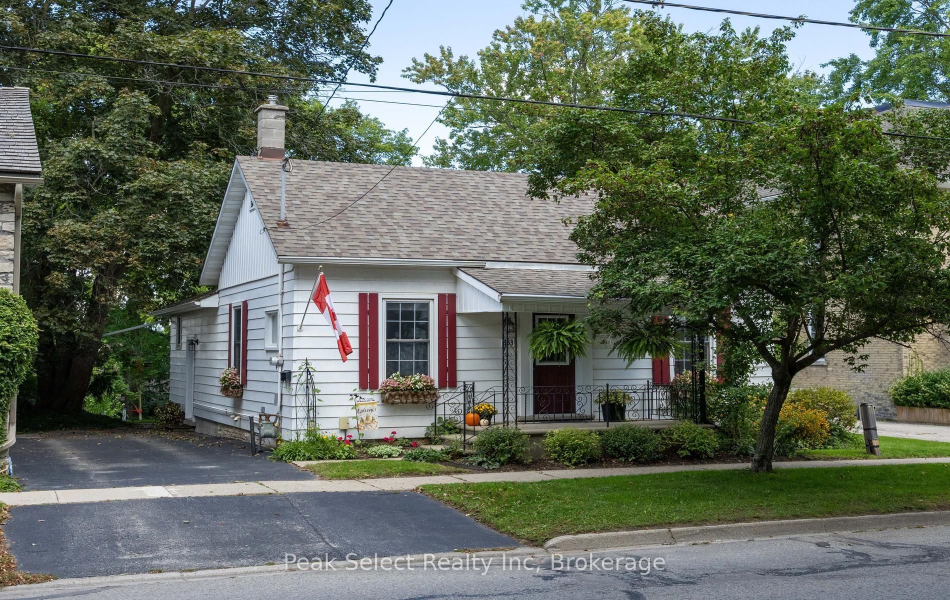 353 Queen Street E, St. Marys, ON N4X 1B8 photo 4