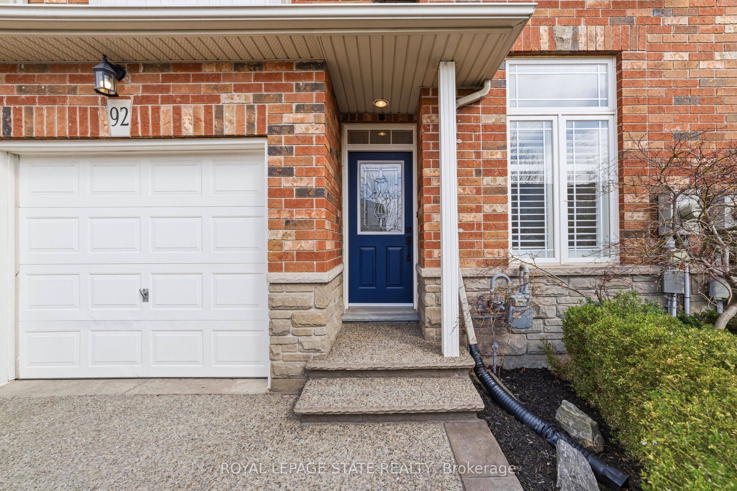 92 Benziger Lane, Hamilton, ON L8E 6G5 photo 3